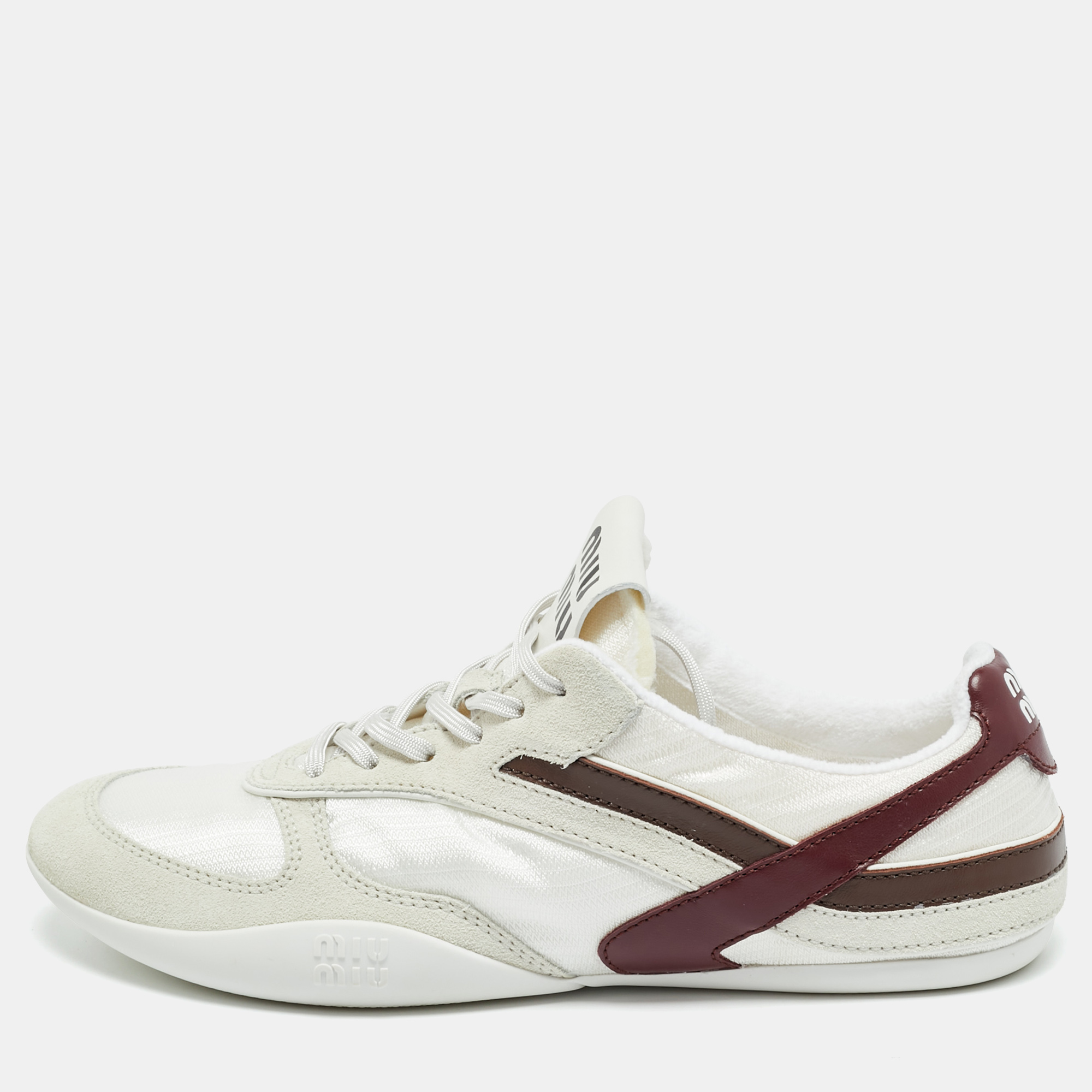 

Miu Miu Gymnasium Size  Grey Fabric and Suede Lace Up Sneakers