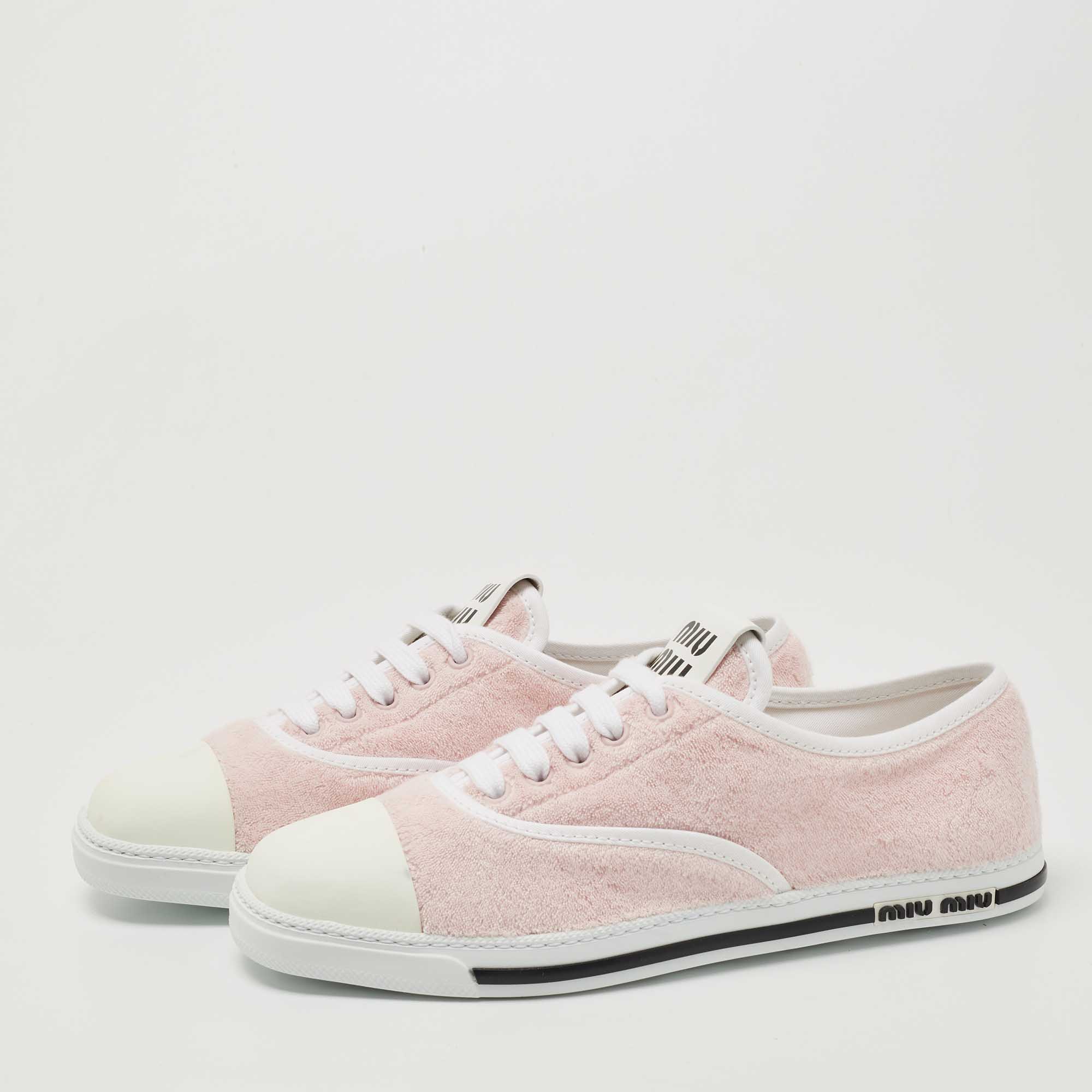 

Miu Miu White/Pink Leather and Fabric Lace Up Sneakers Size
