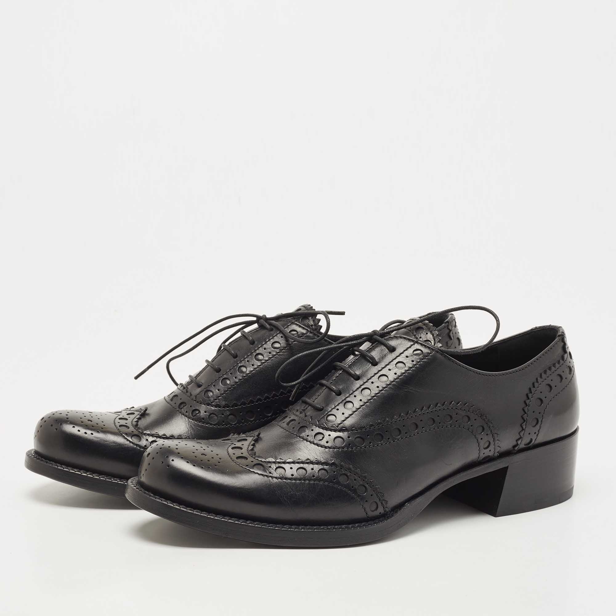 

Miu Miu Black Brogue Leather Oxfords Size