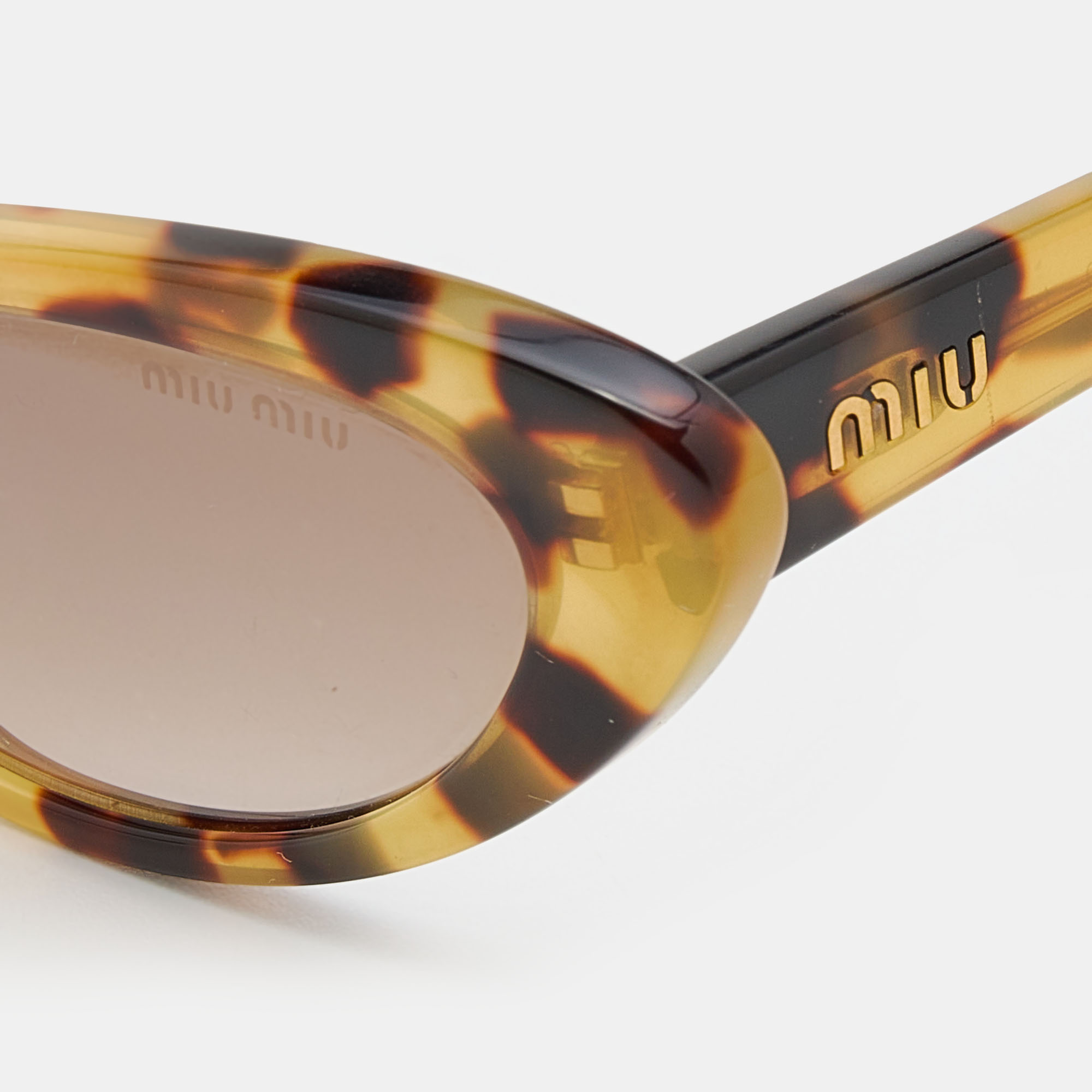 

Miu Miu Brown Havana/Brown Gradient SMU09U Cat Eye Sunglasses