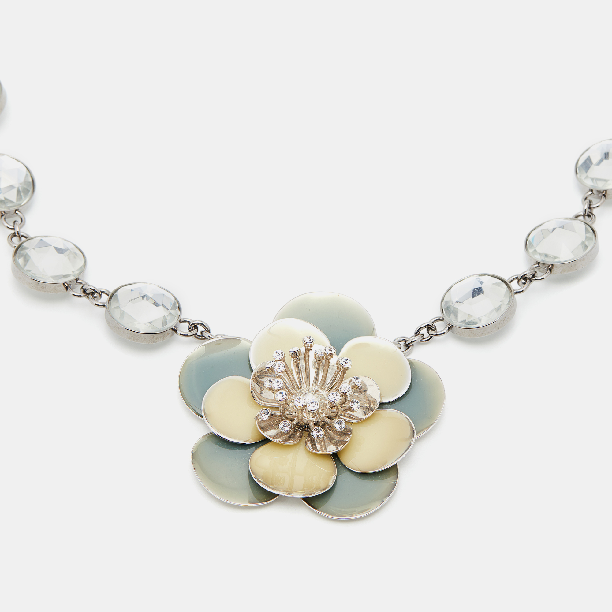 

Miu Miu Silver Tone Crystal Resin Flower Pendant Necklace, Grey