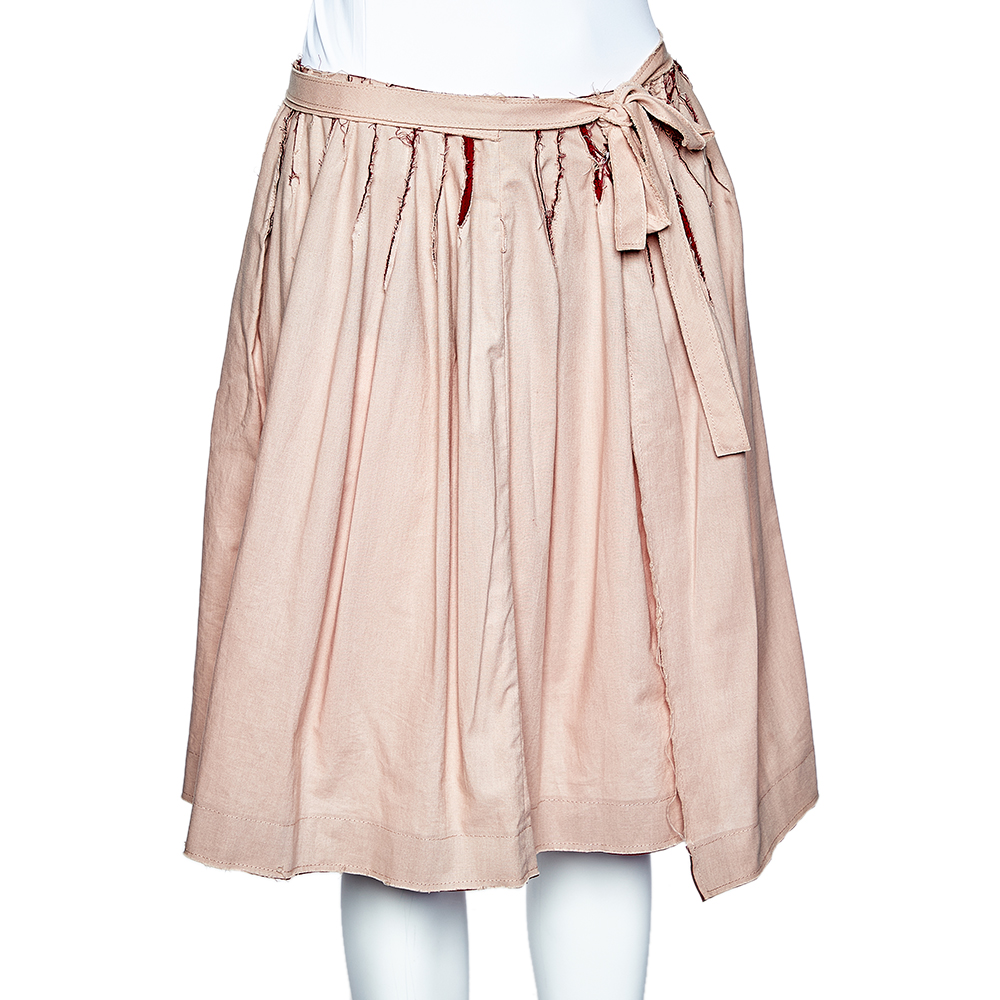 

Miu Miu Pale Pink & Red Paneled Rawedge Detail Wrap Skirt