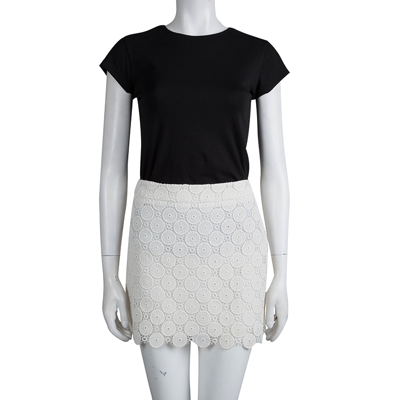 

Miu Miu Cream Lace Mini Skirt