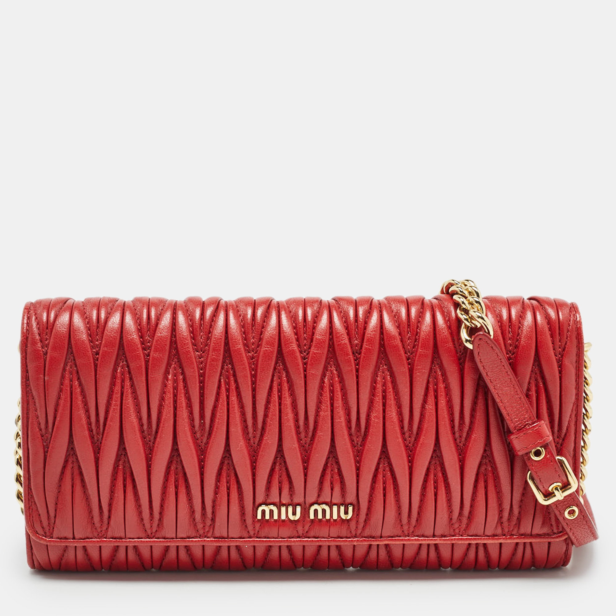 

Miu Miu Red Matelasse Leather Flap Wallet On Chain