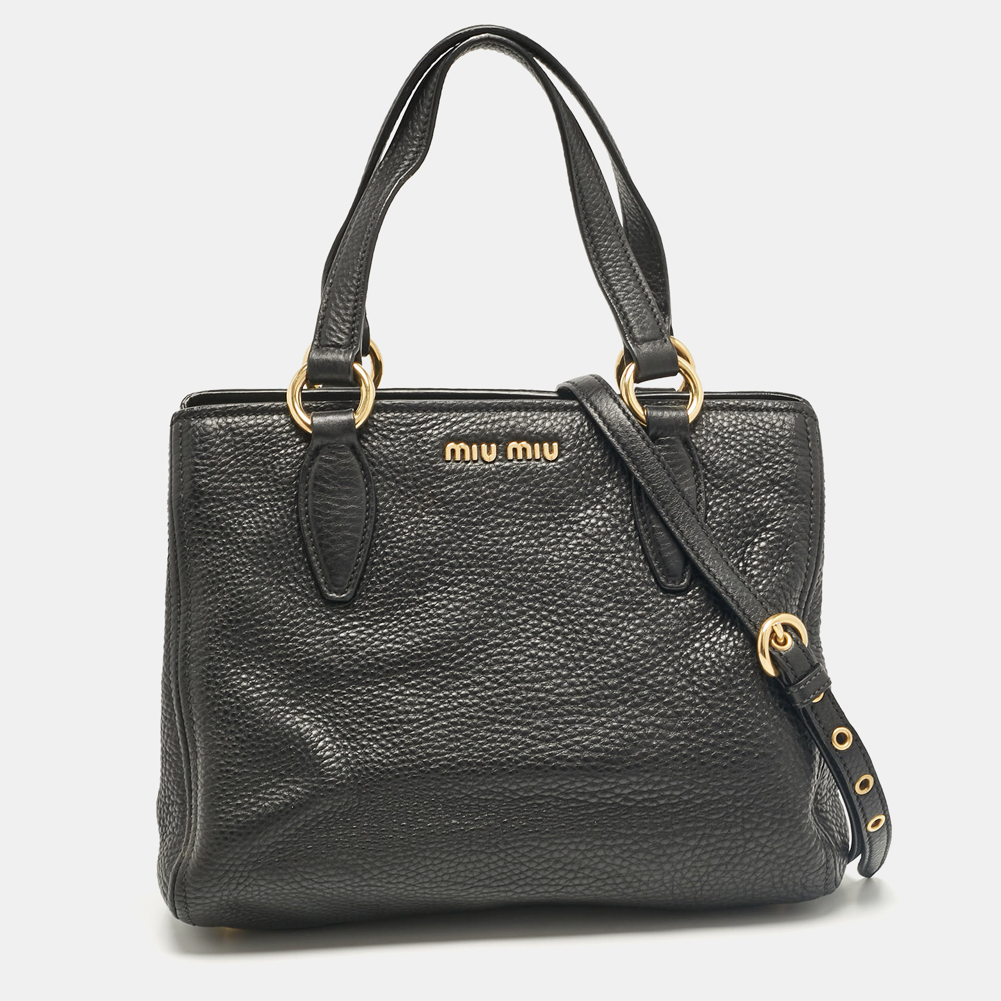 

Miu Miu Black Leather Middle Zip Tote