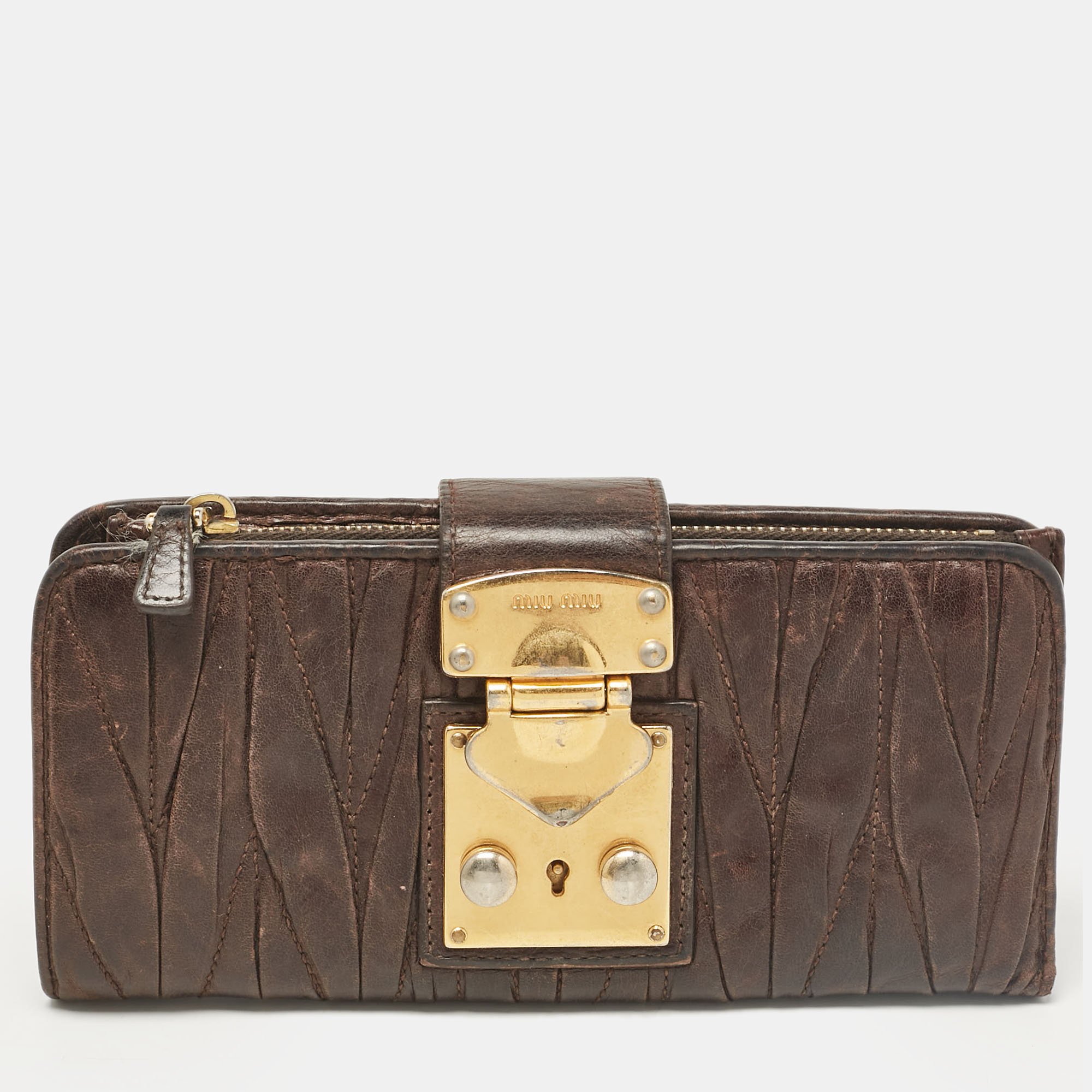 

Miu Miu Dark Brown Matelassé Leather Clasp Lock Continental Wallet