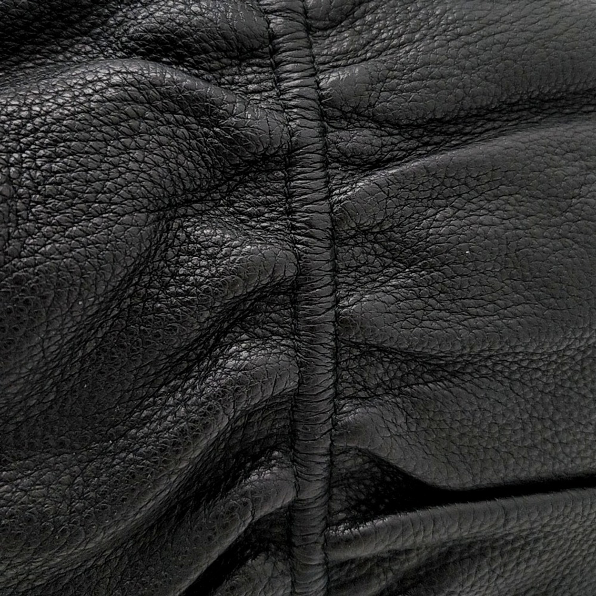 Miu Miu Black Leather shoulder bag 