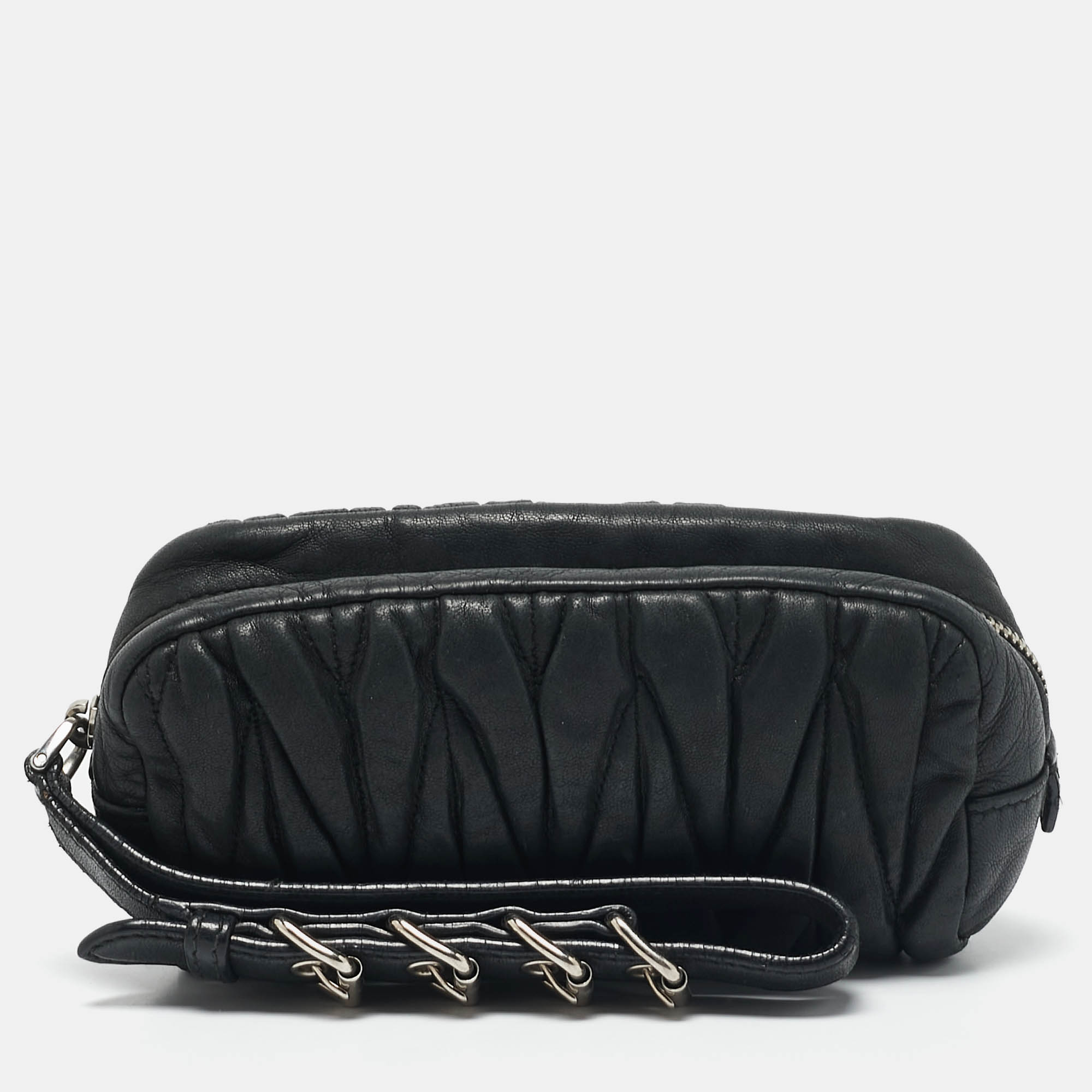 

Miu Miu Grey Matelasse Leather Wristlet Clutch