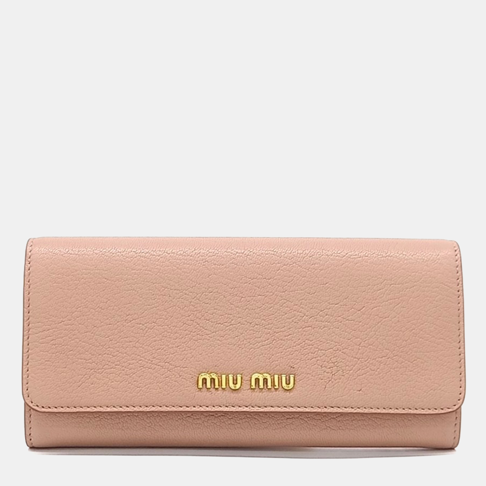 

Miu Miu Pink Leather Long Wallet