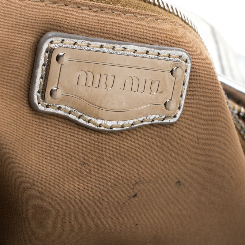 Miu Miu Coffer Leather Satchel (SHG-26061) – LuxeDH
