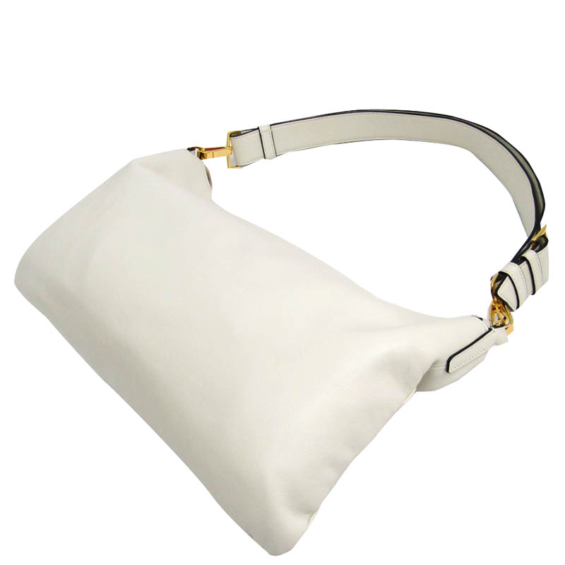 

Miu Miu White Leather Shoulder Bag