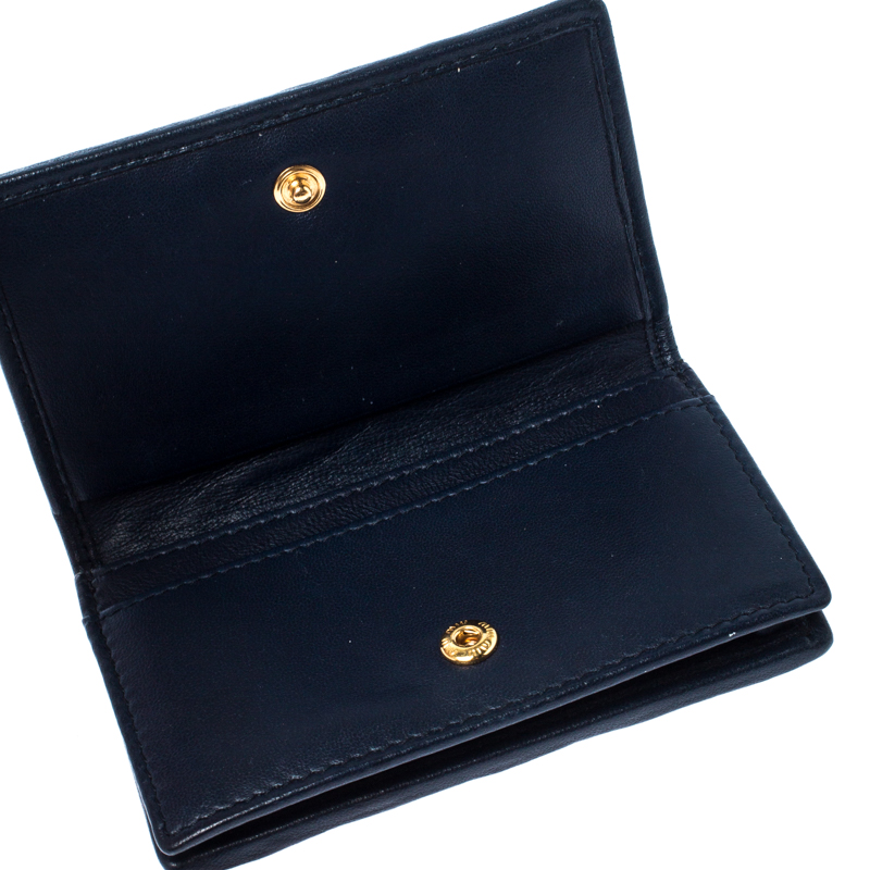 

Miu Miu Navy Blue Matelassé Leather Bifold Card Holder