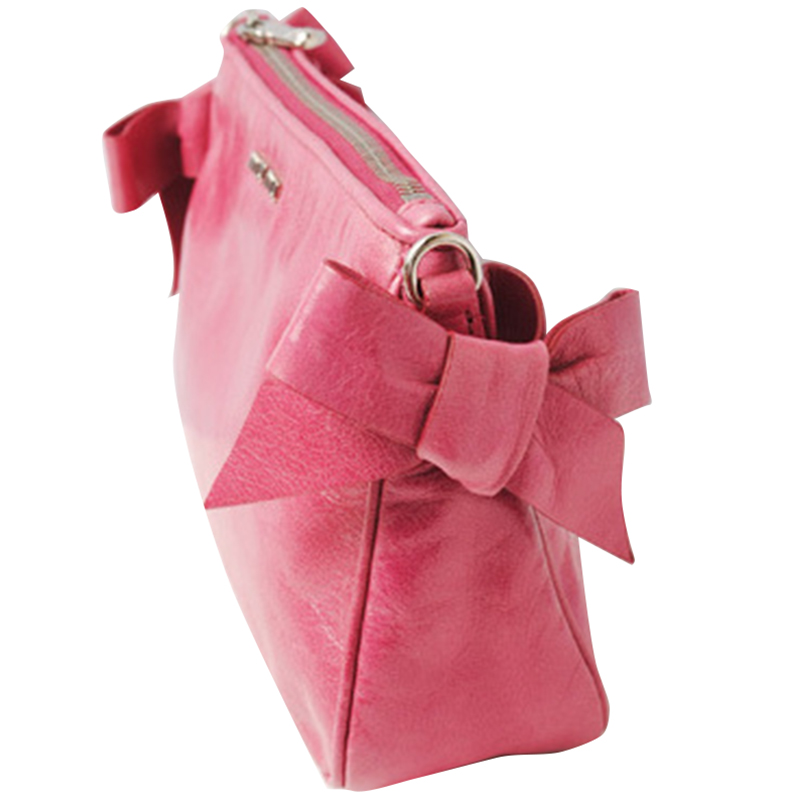 

Miu Miu Red Vitello Lux Leather Crossbody Bag