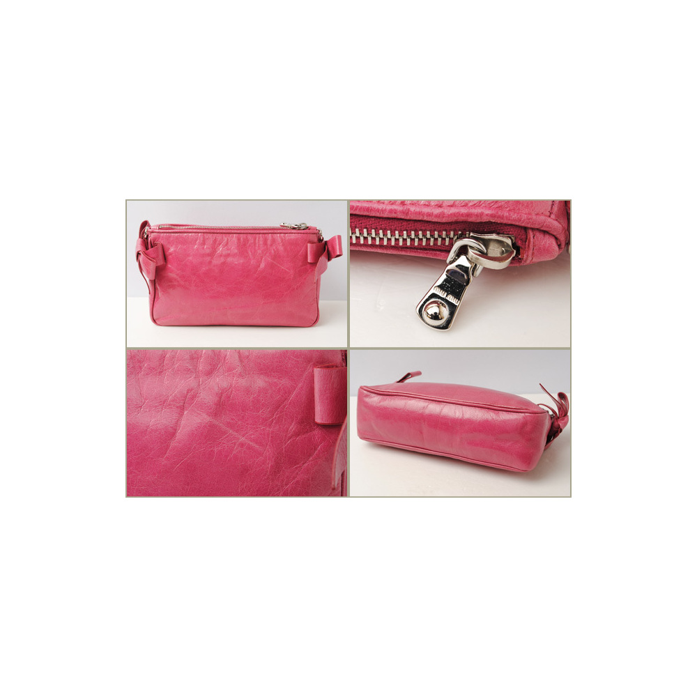 Vitello leather crossbody bag Miu Miu Red in Leather - 25340296