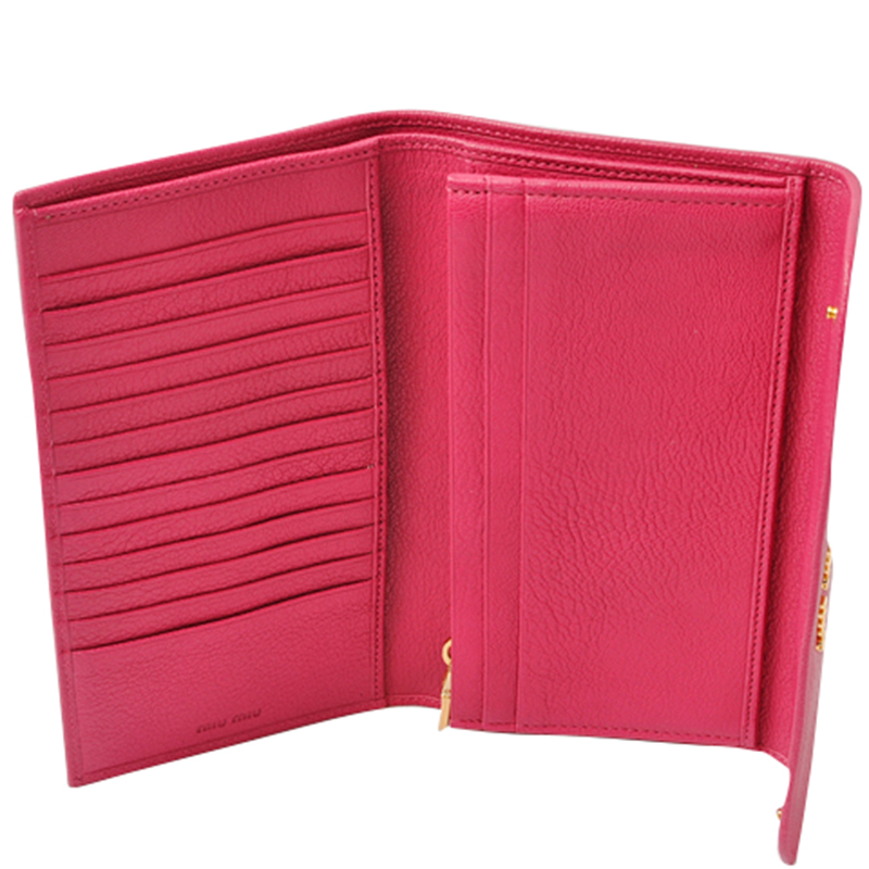 

Miu Miu Pink Leather Long Wallet