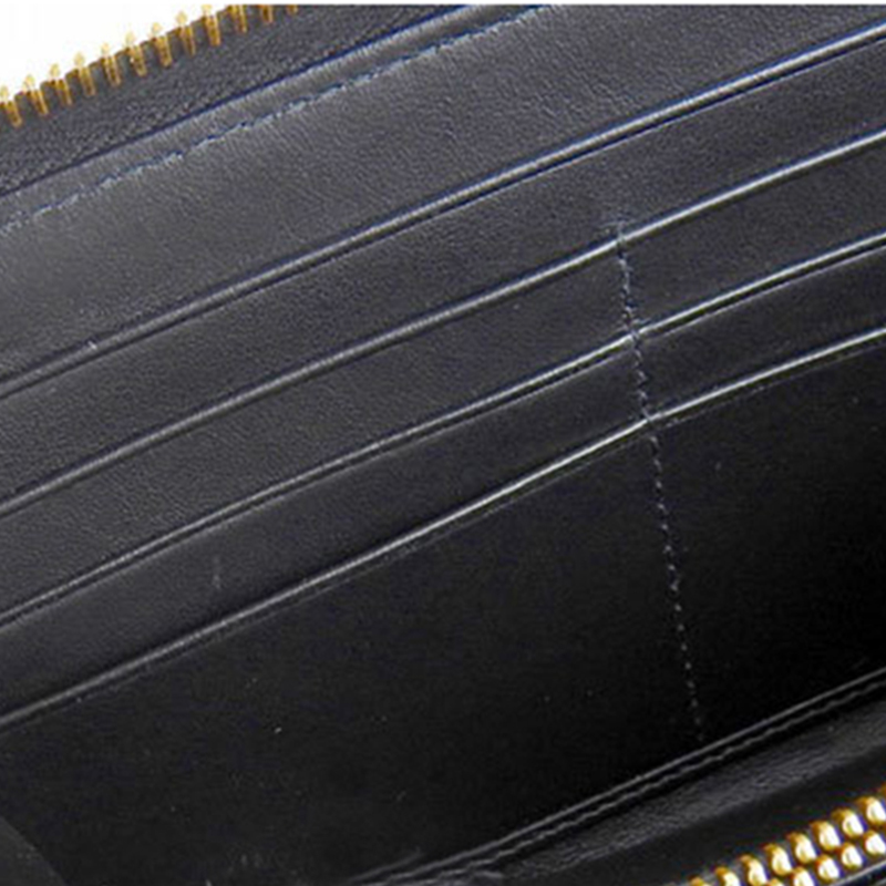 

Miu Miu Black Leather Long Wallet