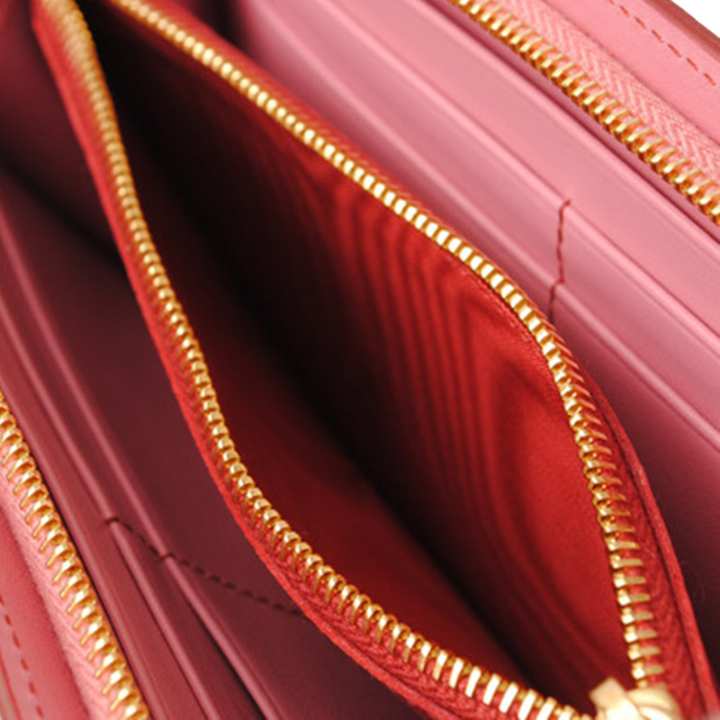 

Miu Miu Red Leather Long Wallet