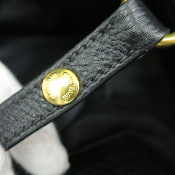 Pre Owned Miu Miu Black Leather Boston Bag