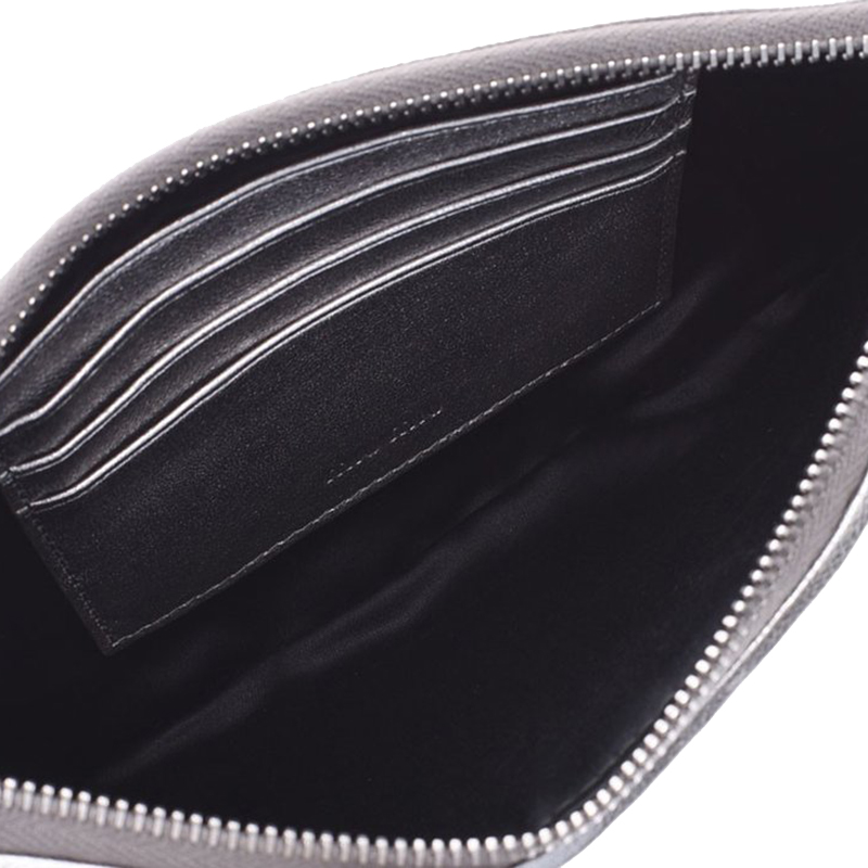 

Miu Miu Silver Matelasse Leather Envelope Pouch