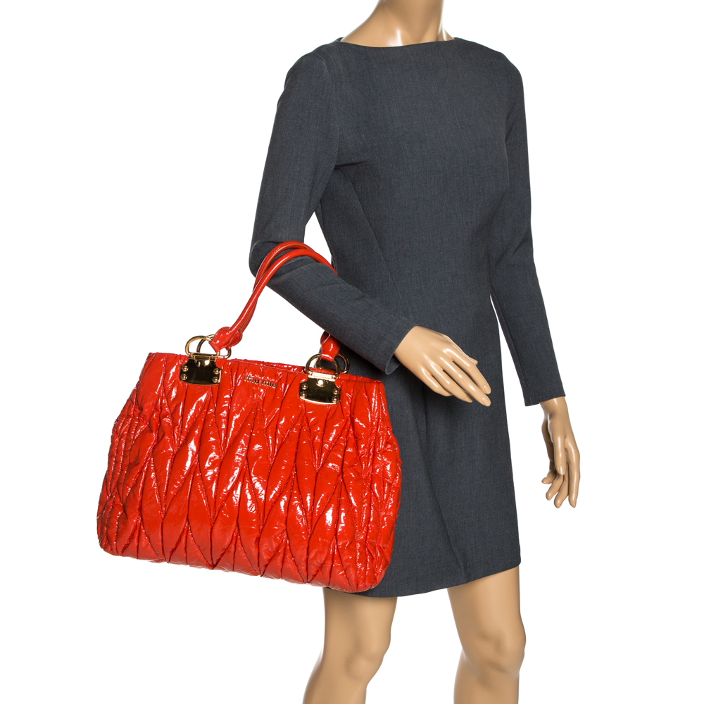 

Miu Miu Coral Textured Patent Leather Tote, Orange