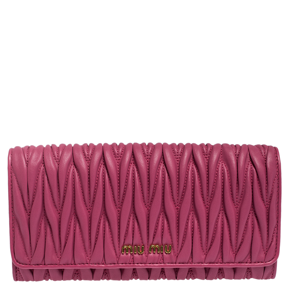 Pre Owned Miu Miu Fuschia Matelasse Leather Continental Wallet
