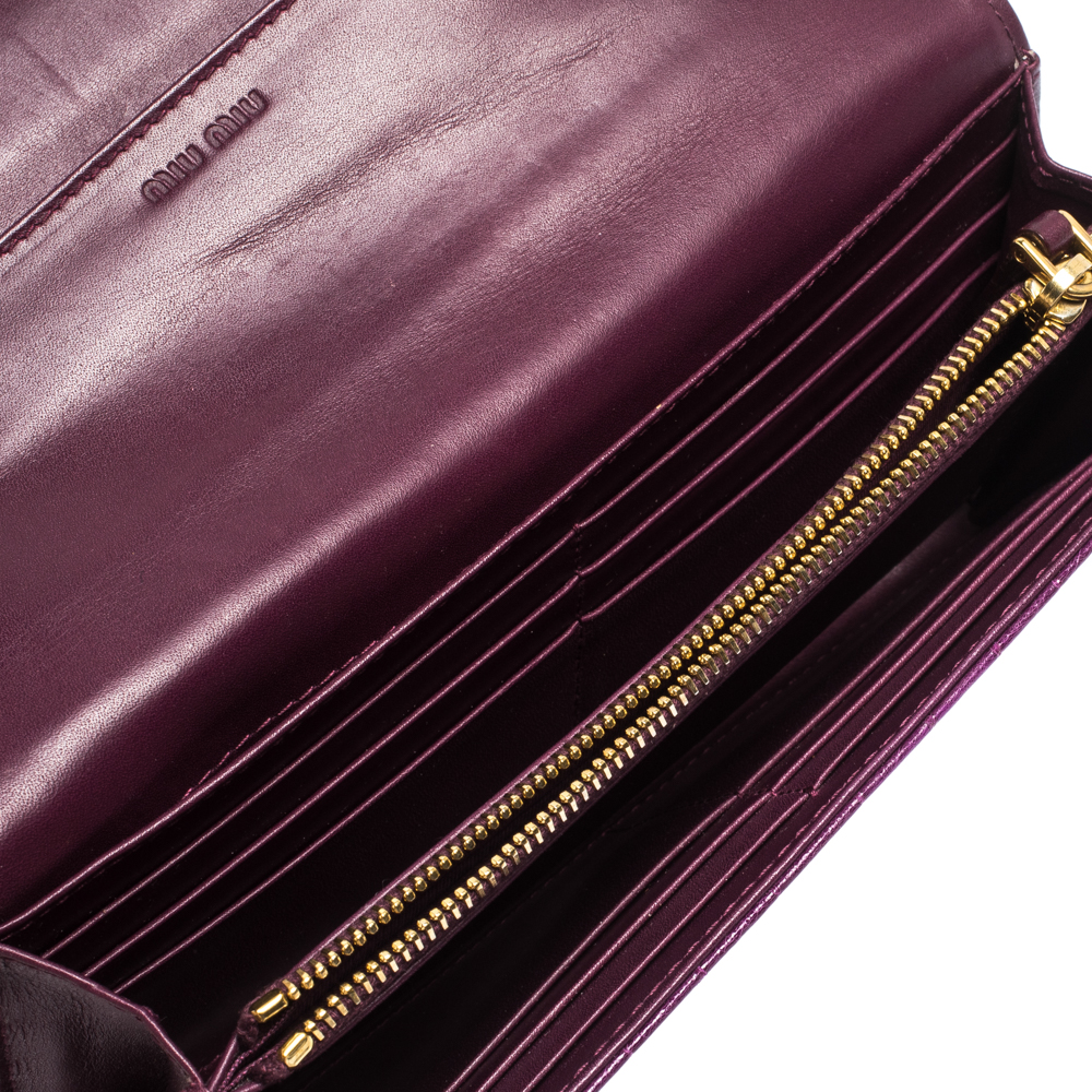 

Miu Miu Purple Crocodile Effect Patent Leather Flap Continental Wallet