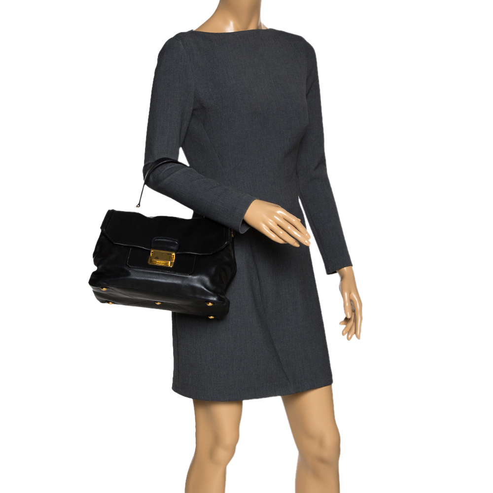 

Miu Miu Black Soft Leather Push Lock Top Handle Bag