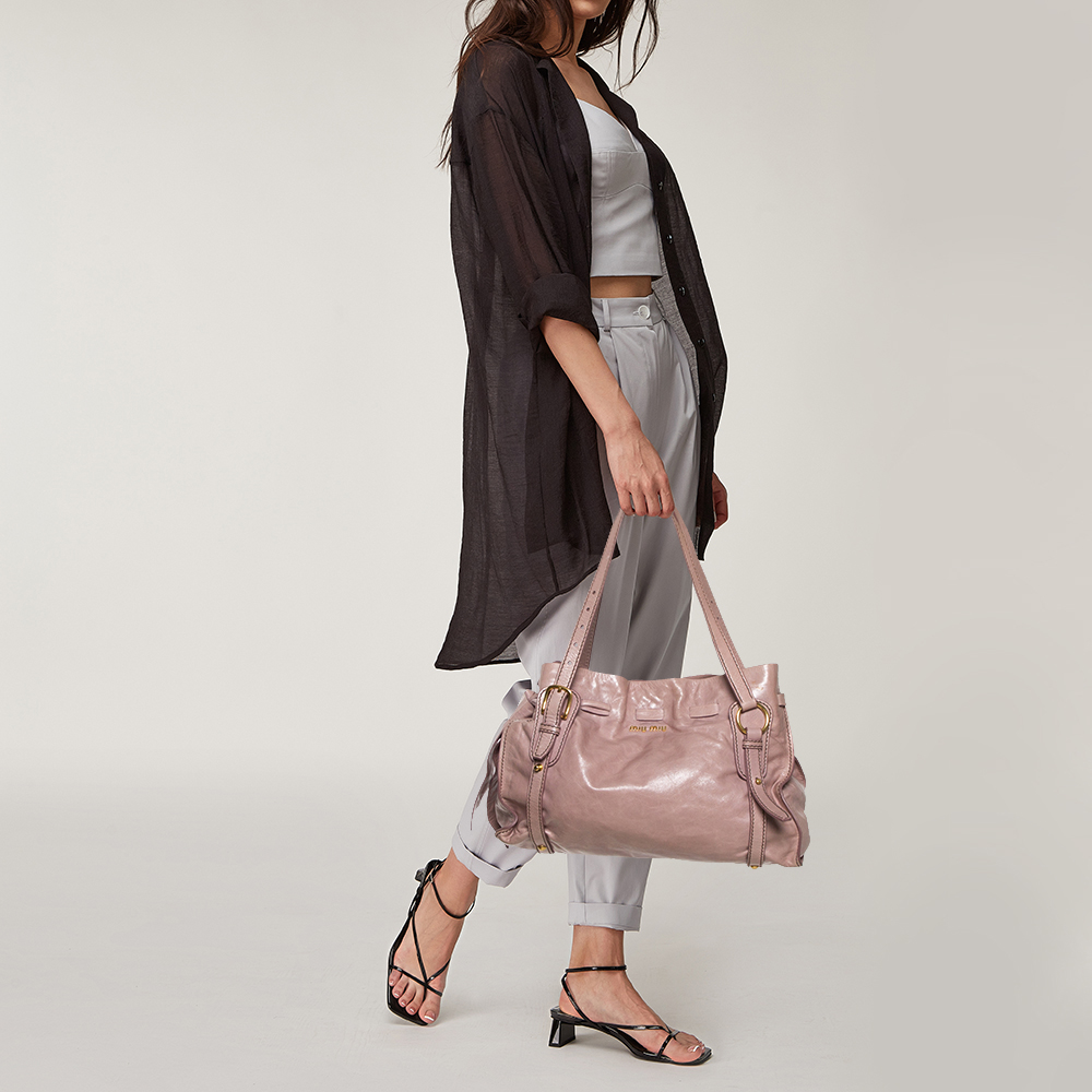 

Miu Miu Pale Pink Vitello Shine Leather Drawstring Tote