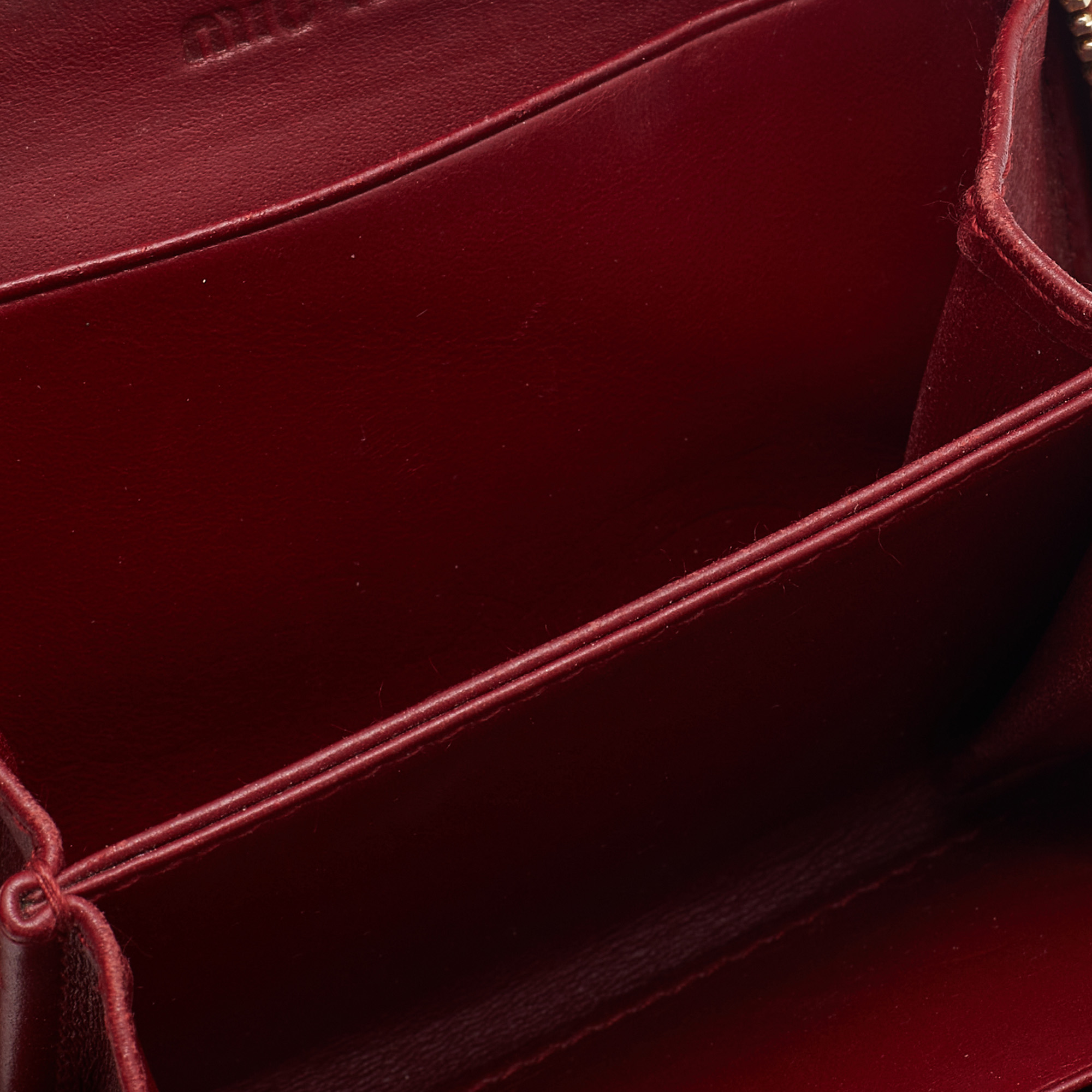 

Miu Miu Red Croc Embossed Leather Compact Zip Around Wallet