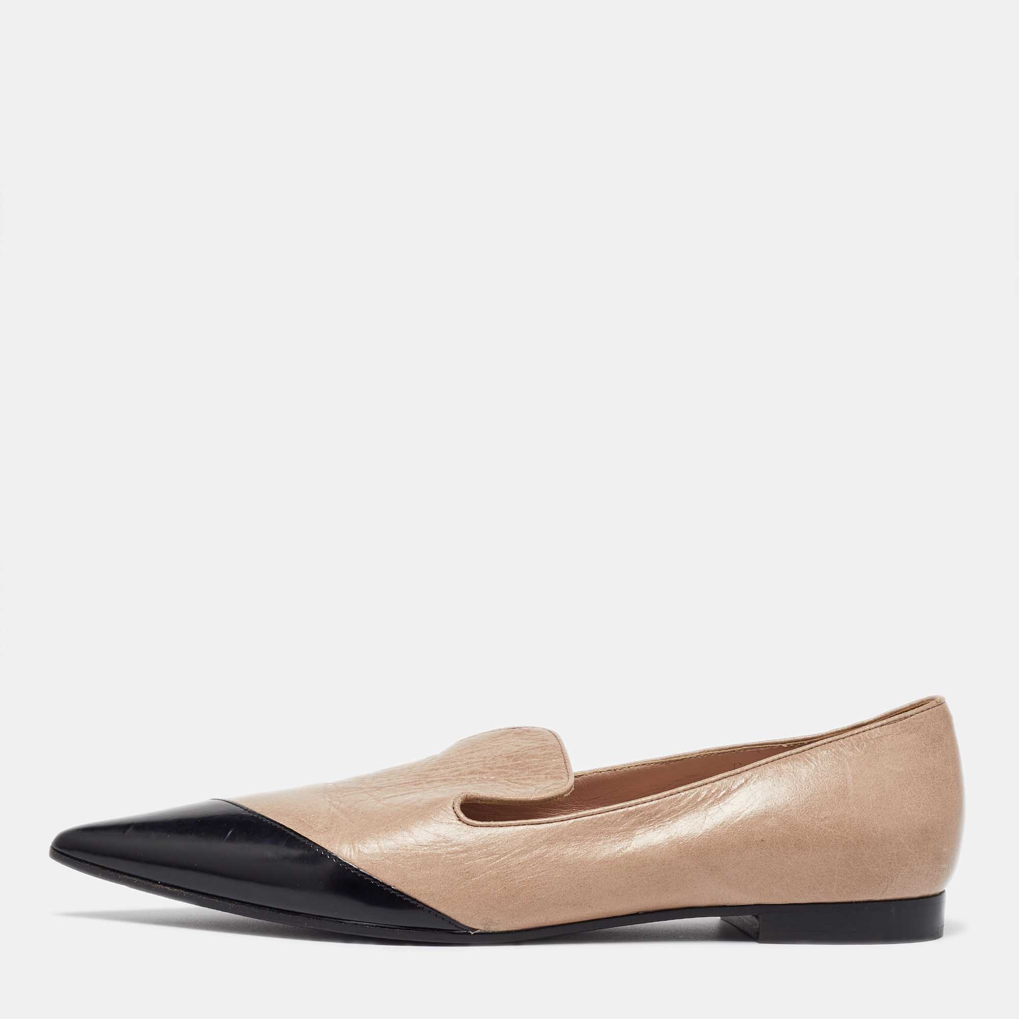 

Miu Miu Beige/Black Leather Pointed Toe Ballet Flats Size