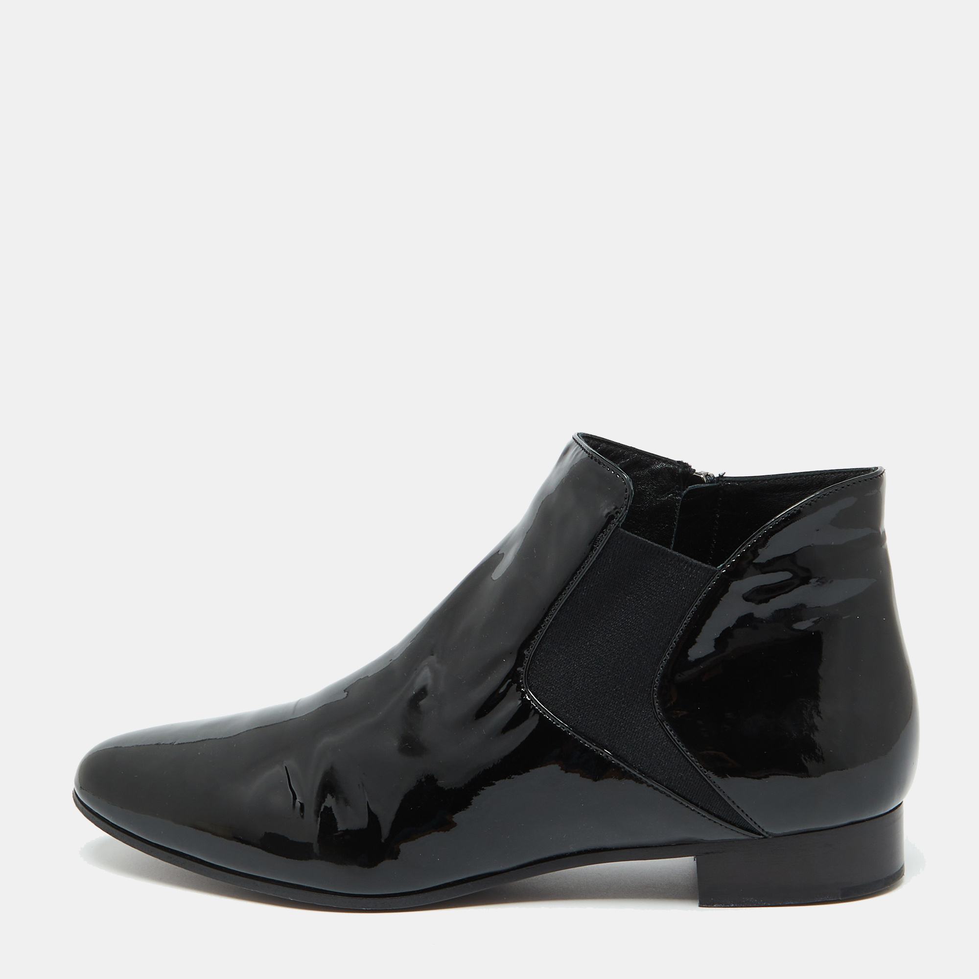 

Miu Miu Black Patent Leather Ankle Length Boots Size