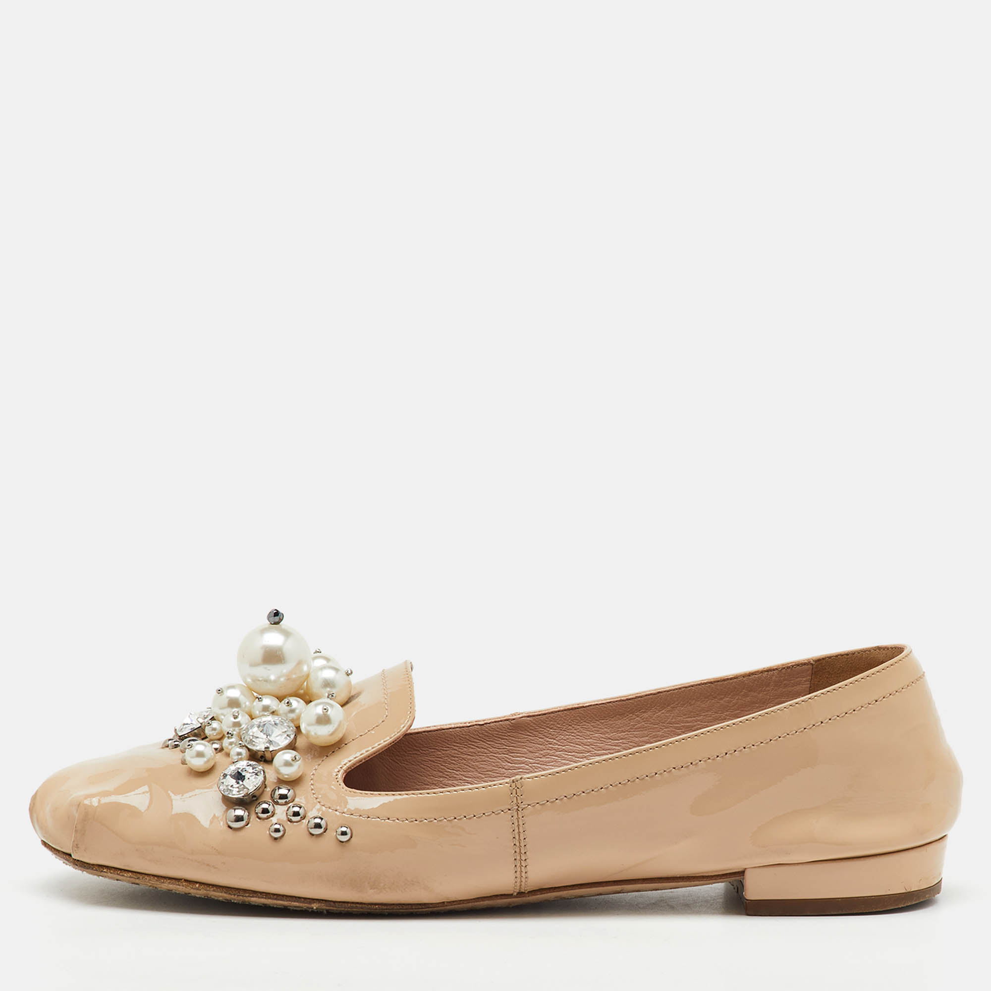 

Miu Miu Beige Patent Leather Faux Pearls Ballet Flats Size