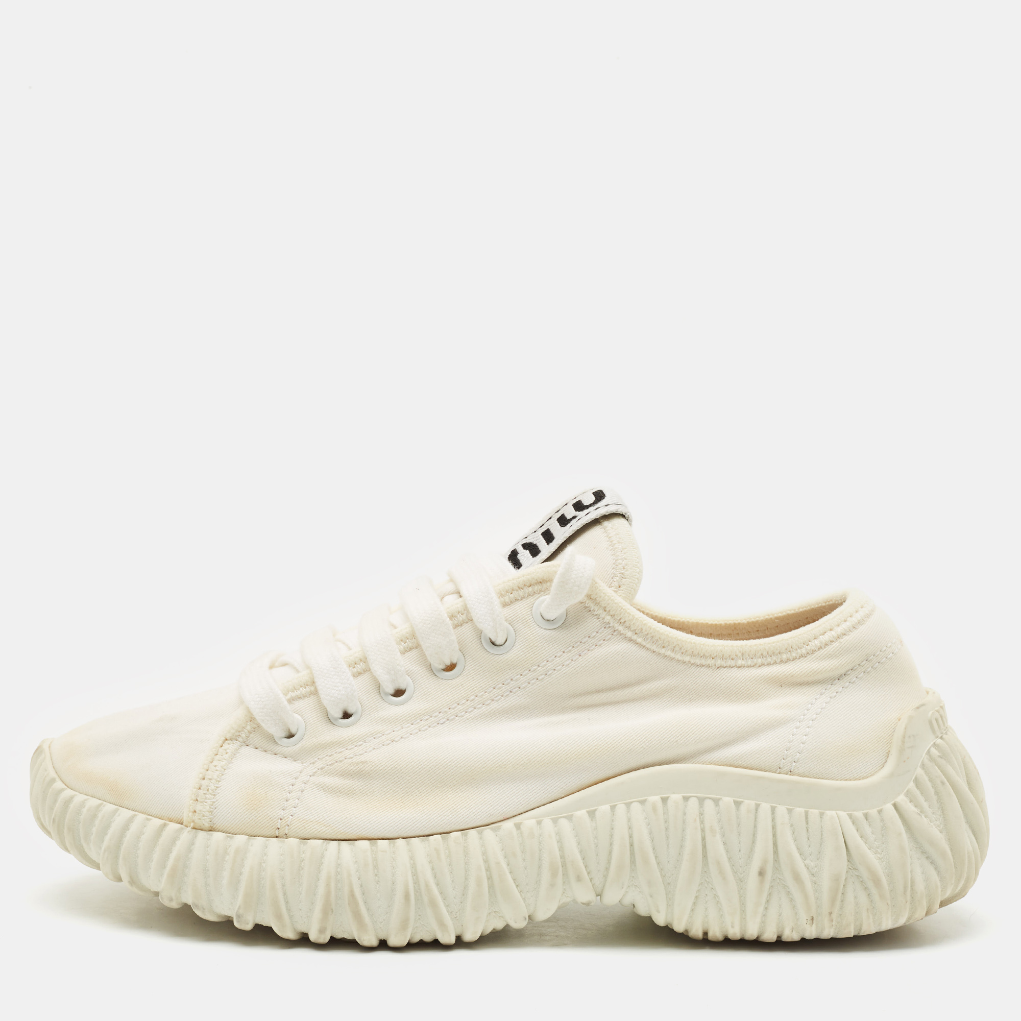 

Miu Miu White Canvas and Rubber Low Top Sneakers Size