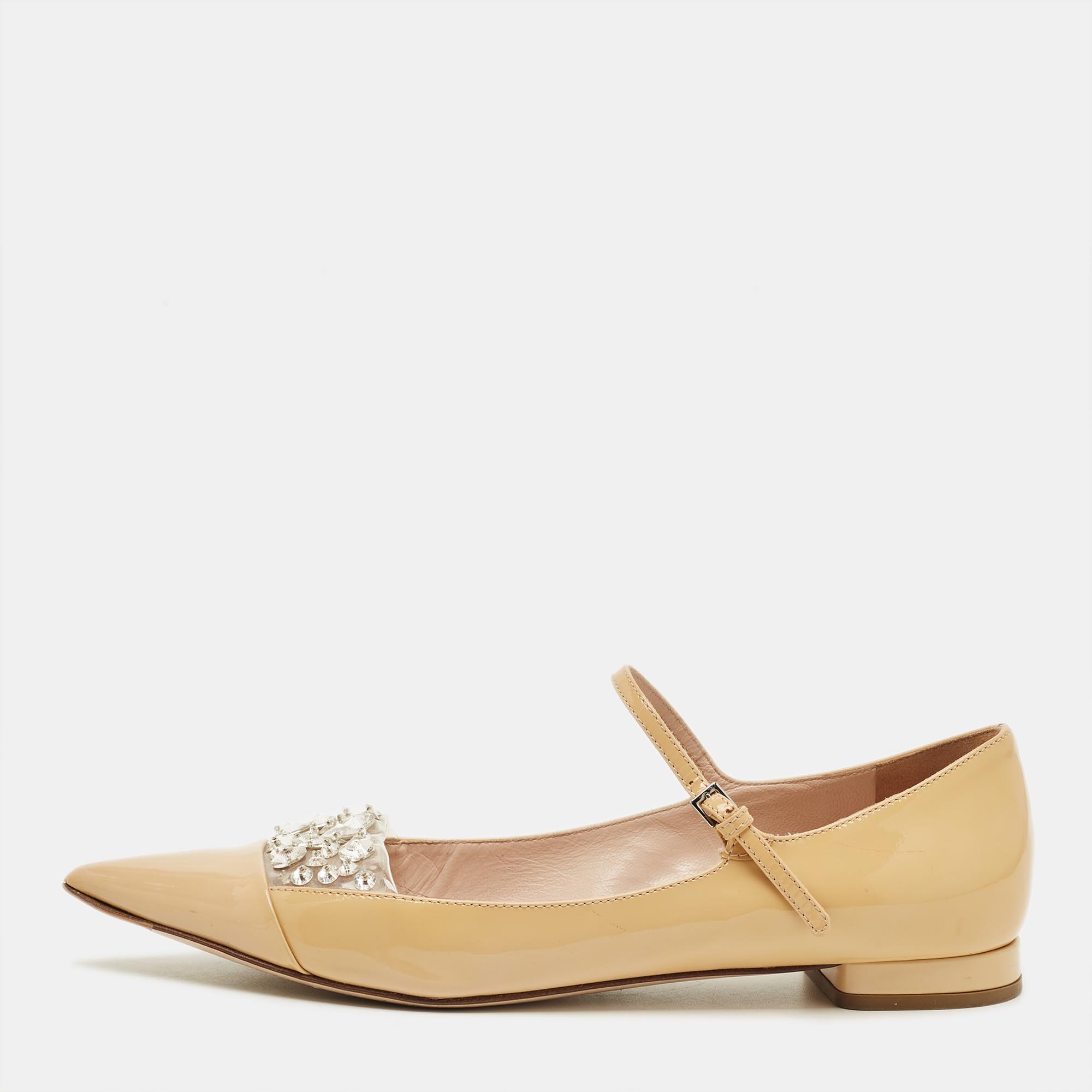 Pre-owned Miu Miu Size 36 Beige Patent Leather Ballet Flats In Sand
