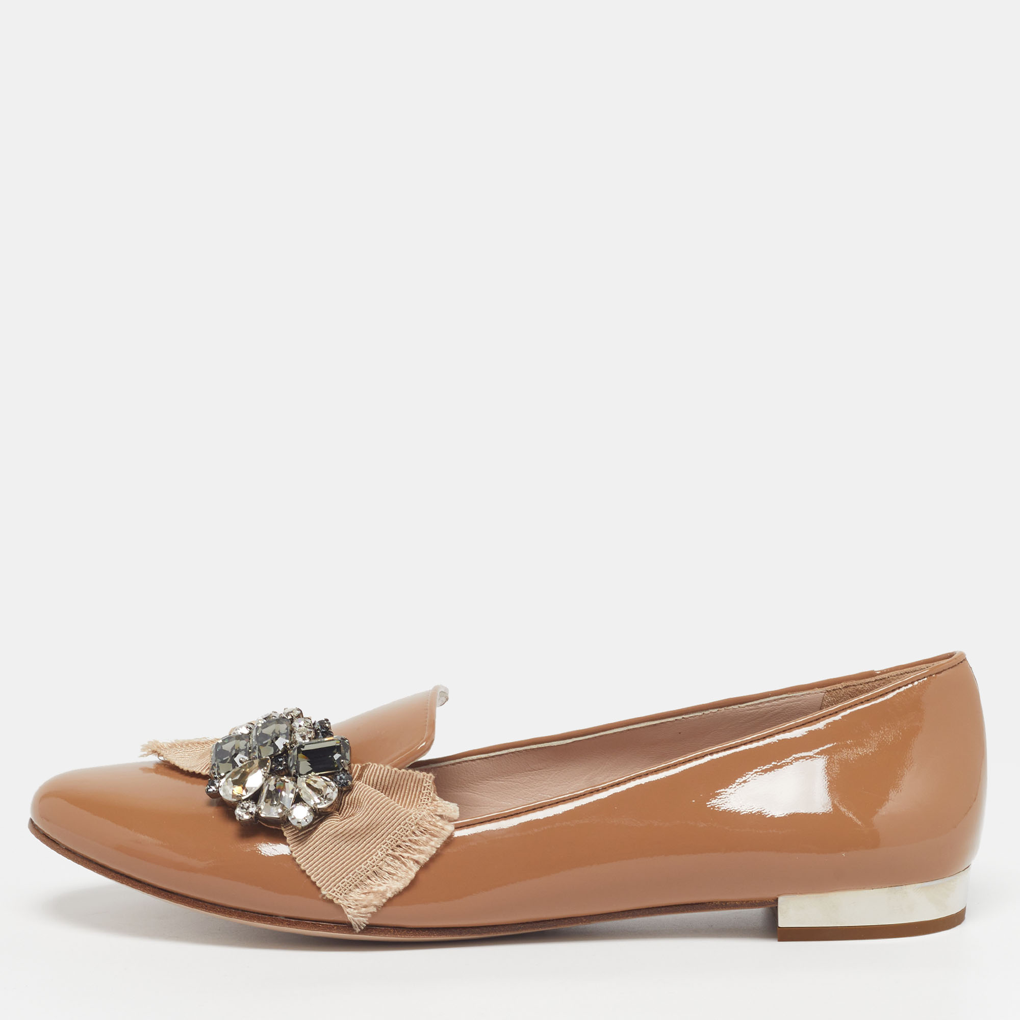

Miu Miu Size  Beige Patent Leather Crystal Embellished Smoking Slippers