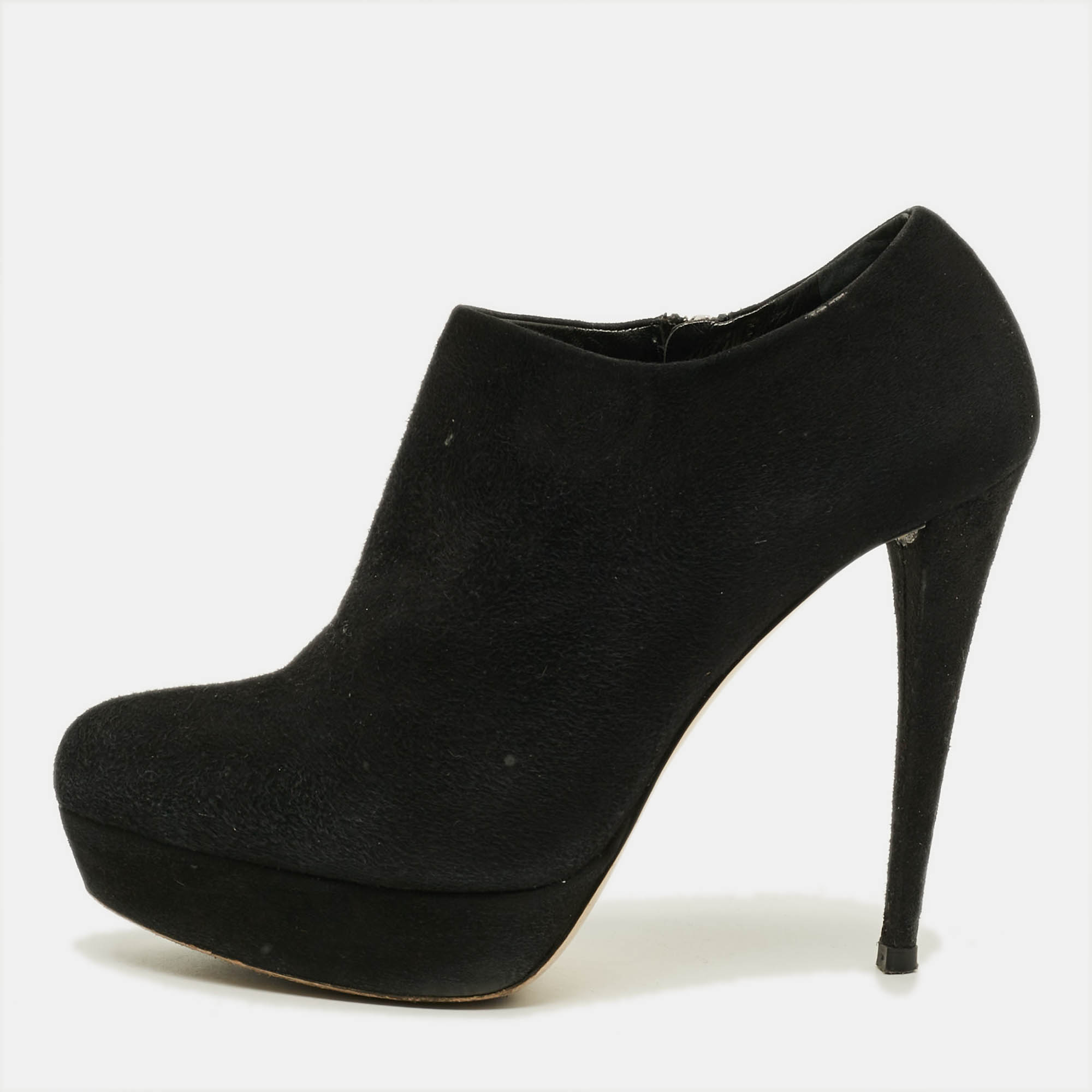 

Miu Miu Size . Black Suede Platform Booties