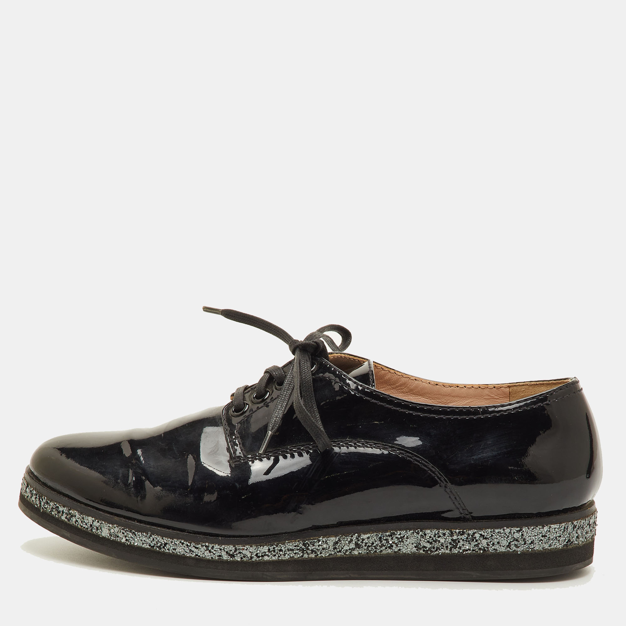 

Miu Miu Size  Black Patent Leather Lace Up Derby
