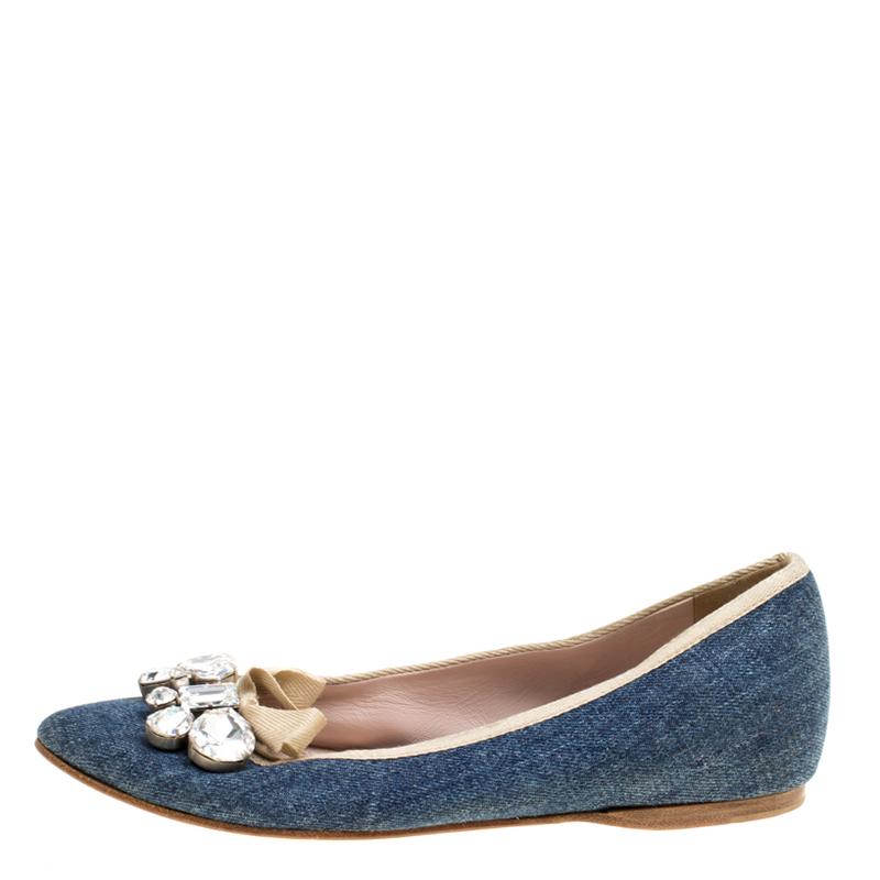 

Miu Miu Blue Denim Crystal Embellished Bow Detail Pointed Toe Ballet Flats Size