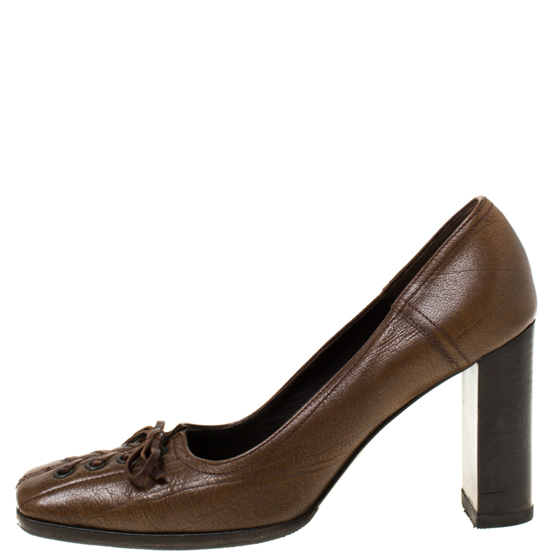 

Miu Miu Brown Leather Bow Detail Block Heel Pumps Size