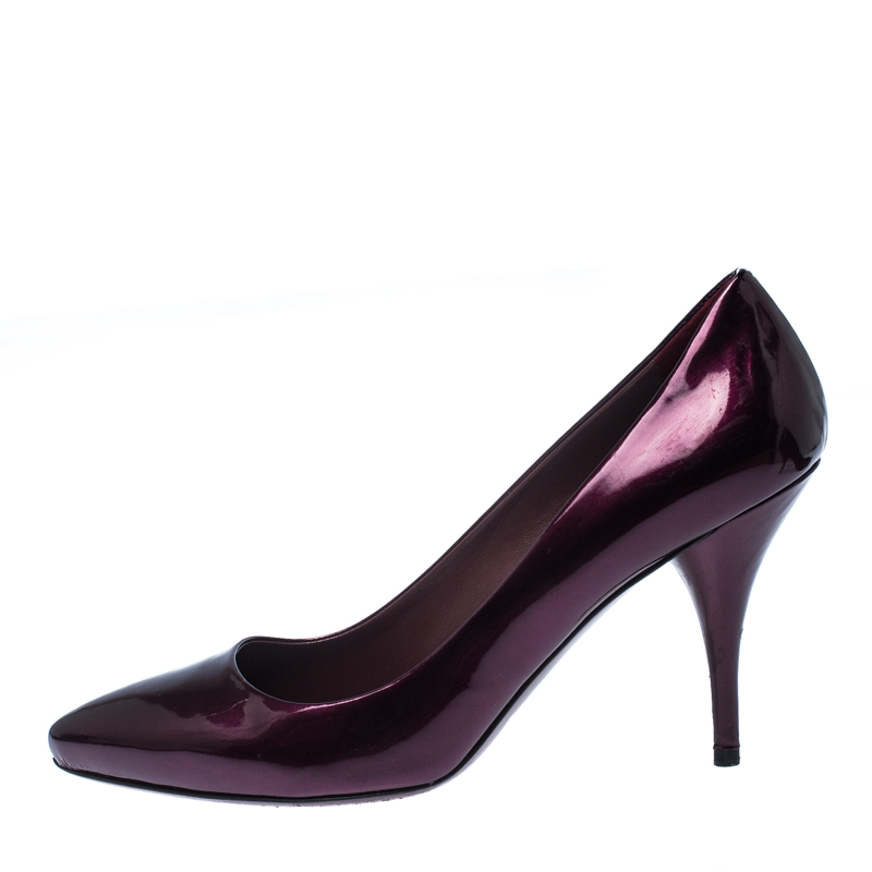 

Miu Miu Burgundy Patent Leather Pointed Toe Pumps Size