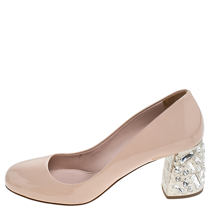

Miu Miu Beige Patent Leather Embellished Heel Round Toe Pumps Size