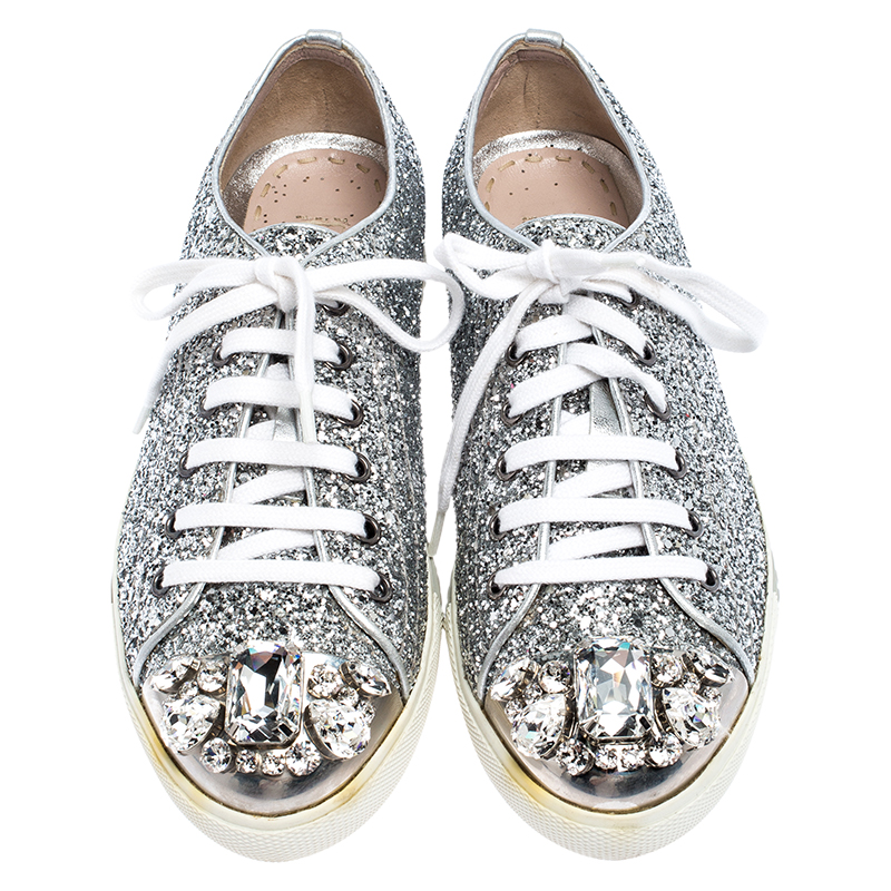 Miu☆ miu miu（ミュウミュウ）の「Miu Miu Metal Cap Toe Skate