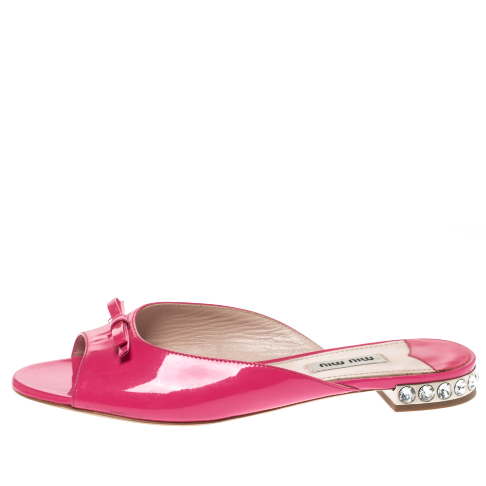 

Miu Miu Pink Patent Leather Crystal Embellished Heel Bow Flat Slides Size