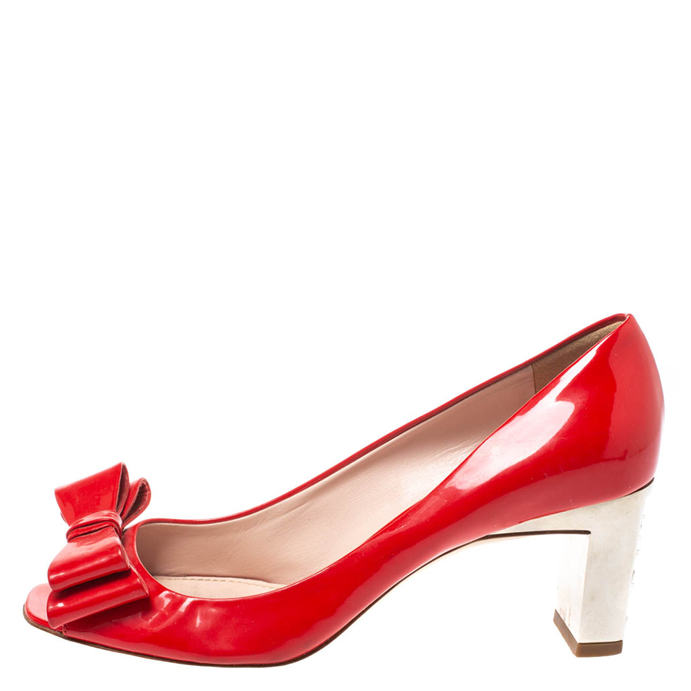 

Miu Miu Red Patent Leather Bow And Crystal Embellished Heel Peep Toe Pumps