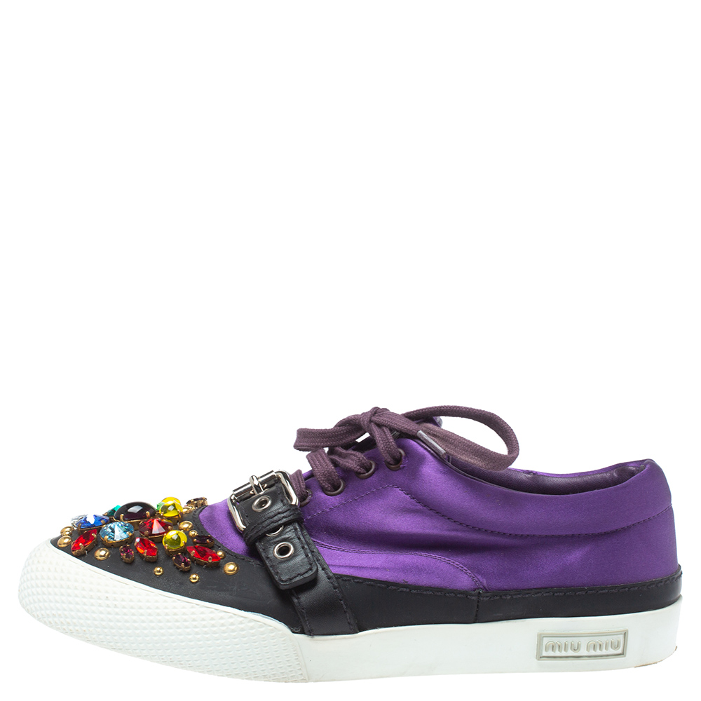 

Miu Miu Purple Satin Crystal And Stud Cap Toe Embellished Buckle Detail Sneakers Size 40