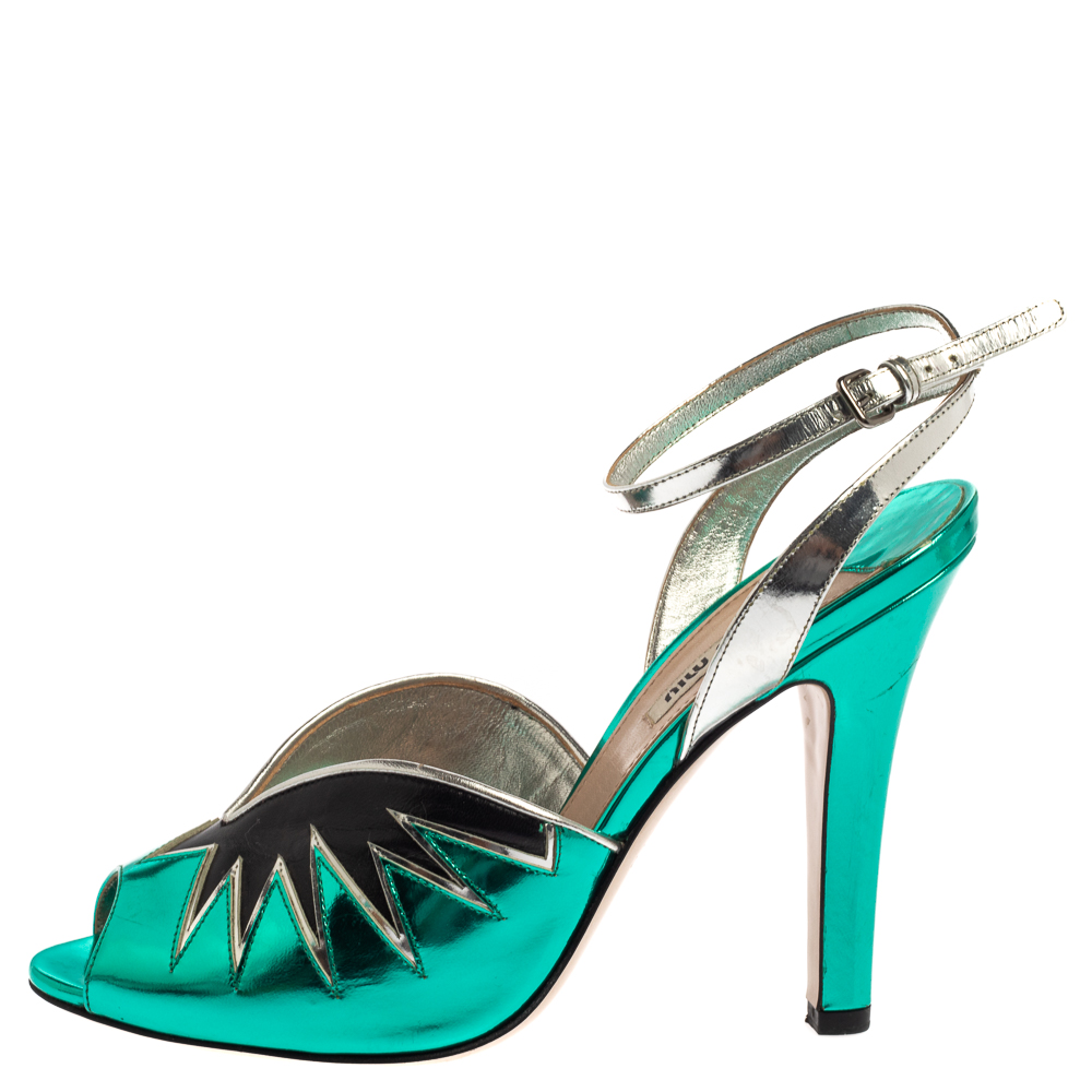 

Miu Miu Green/Black Leather Ankle Strap Peep-Toe Sandals Size
