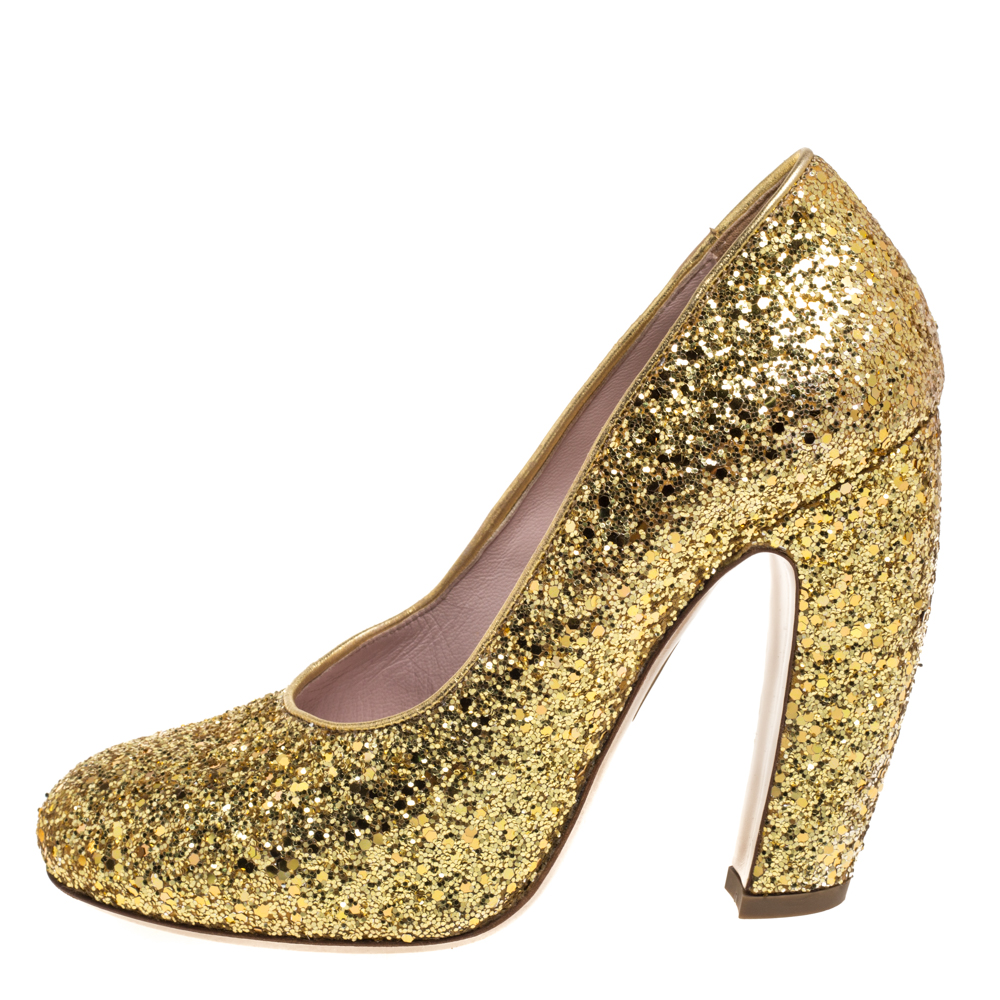 

Miu Miu Gold Glitter Curved Heel Pumps Size