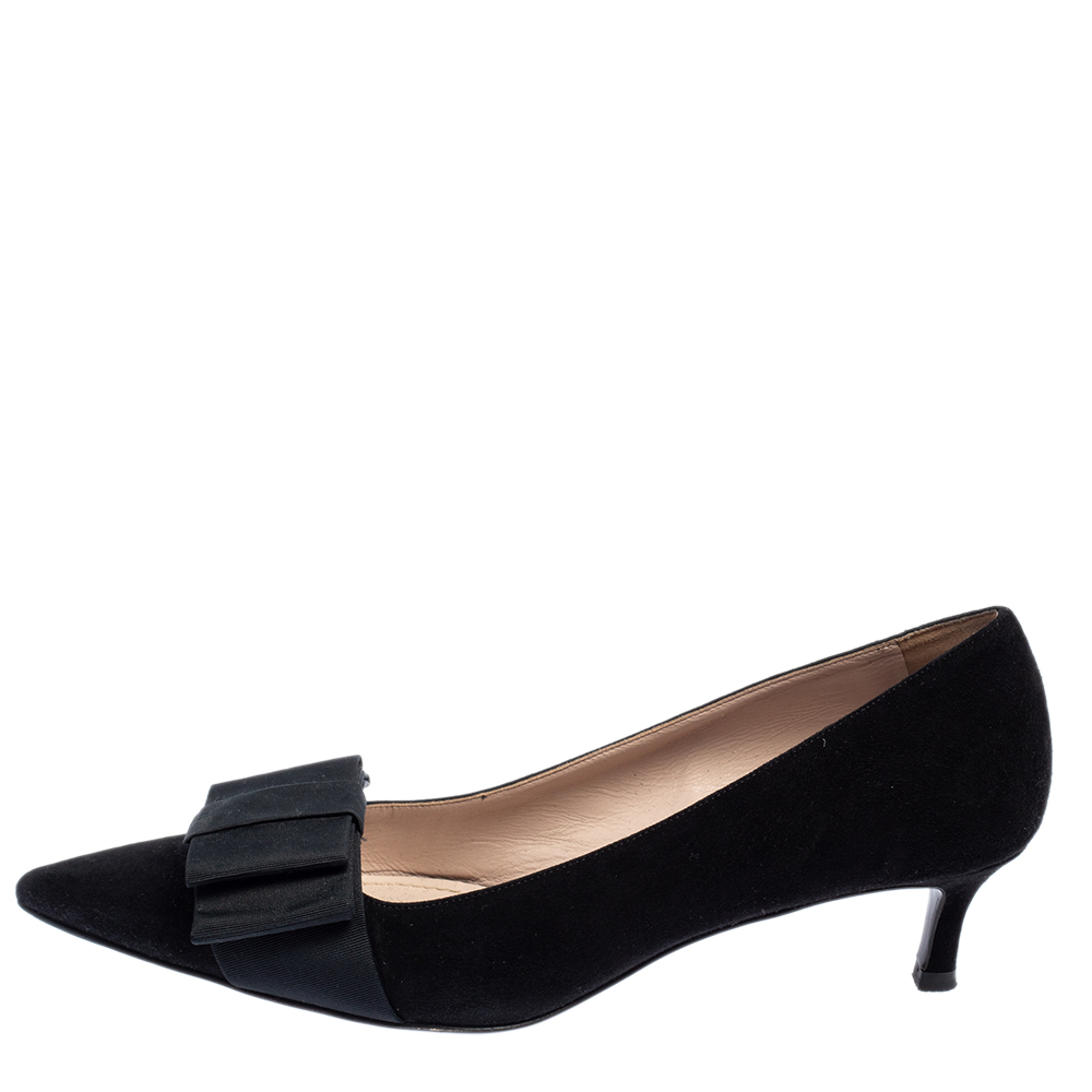 

Miu Miu Black Suede Bow Pointed Toe Pumps Size