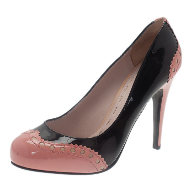 مملوكة مسبقًا حذاء كعب عالي ميو ميو بروج جلد ناعم بلونين مقاس 39