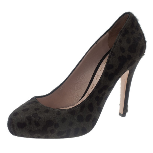 Pre Owned حذاء كعب عالي ميو ميو جلد فهد من شعر المهر الرمادي مقاس 39